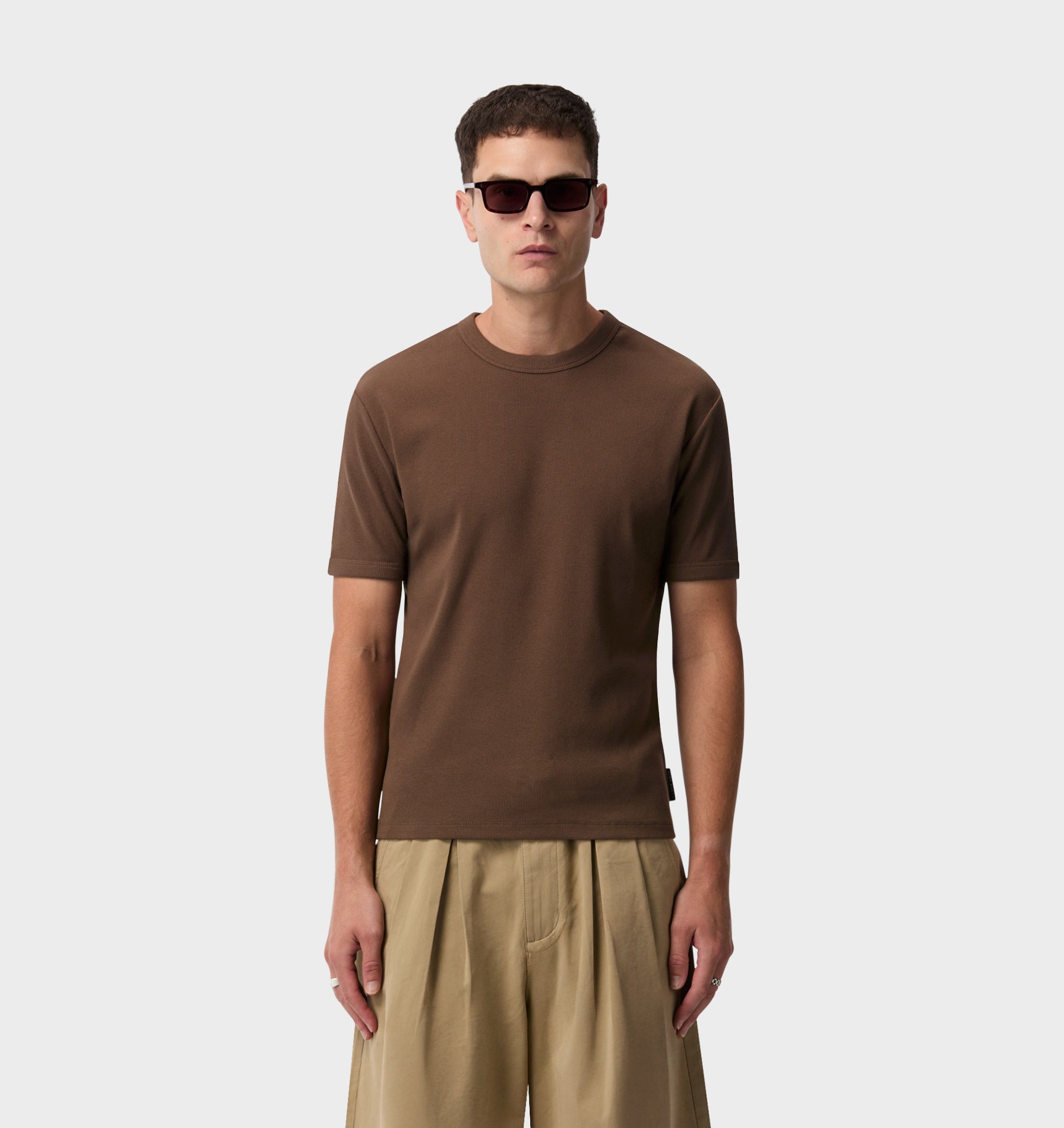 Ribbed Slim Tee - Fossil Brown
