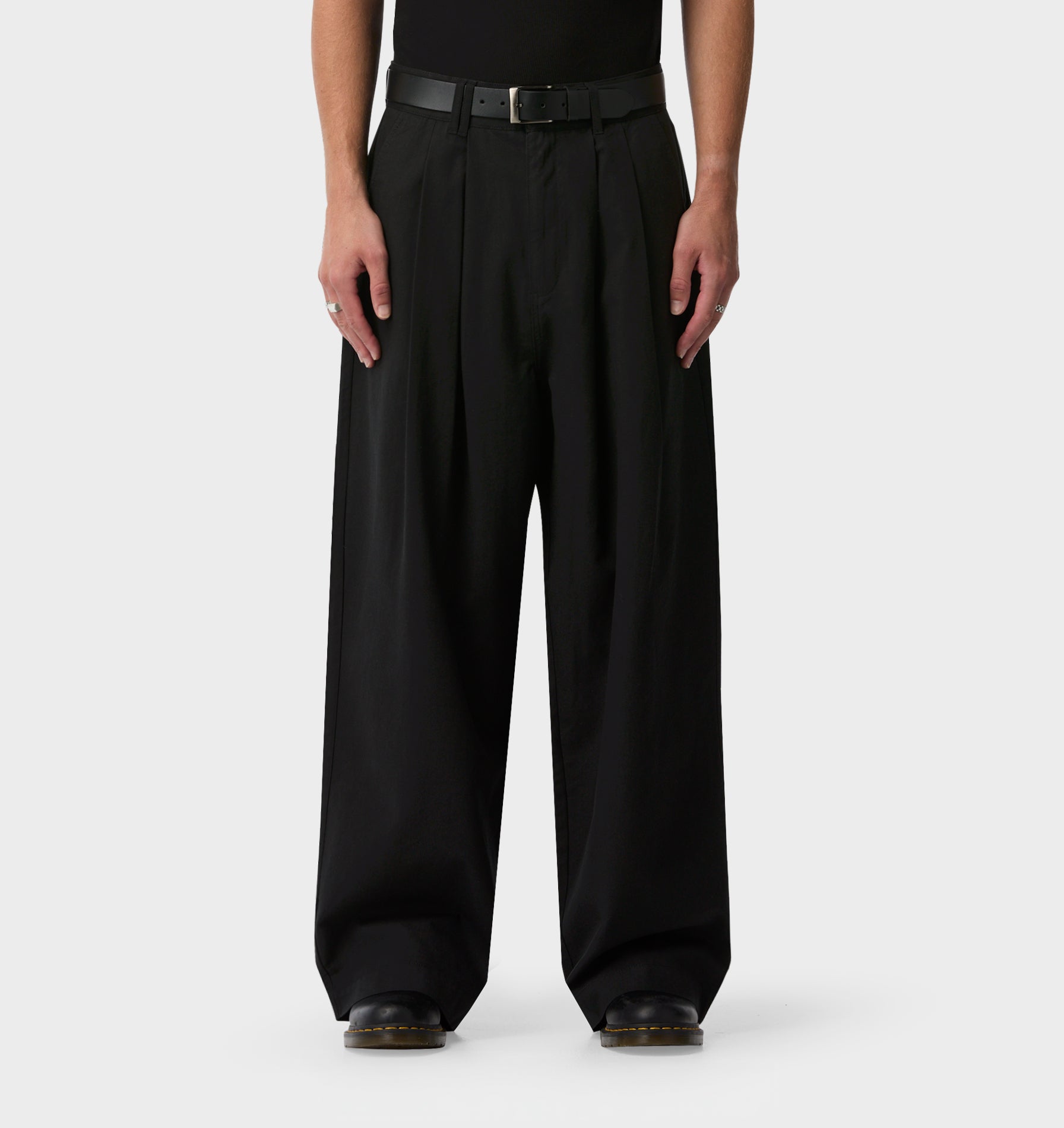 Otto Pleated Pant in Black | I Love Ugly