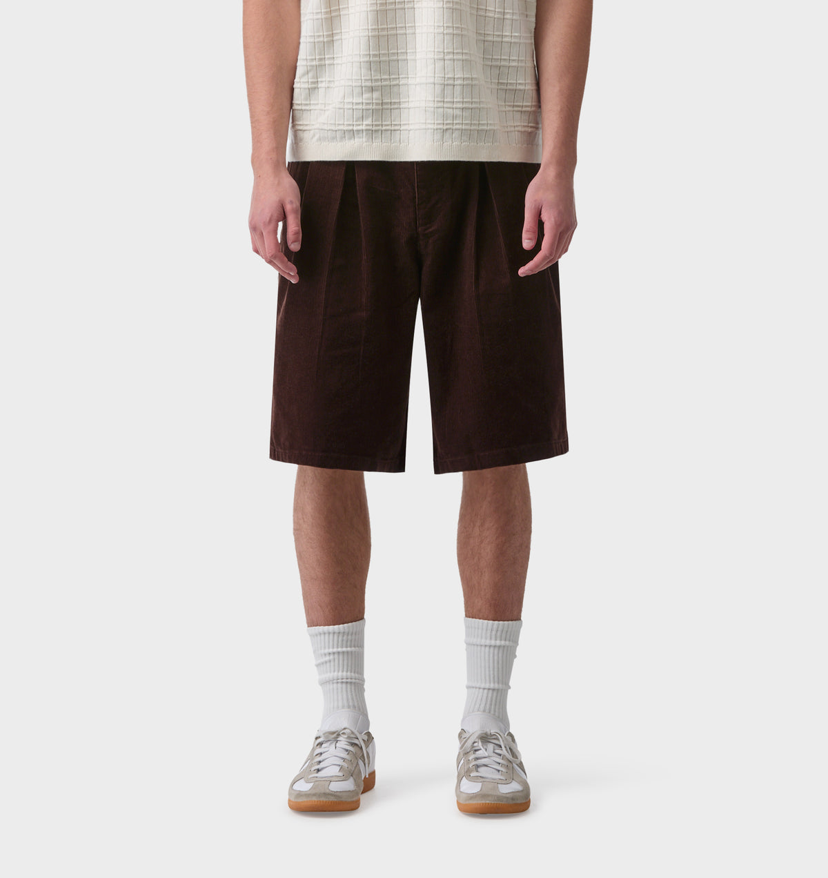 Wide Pleat Short - Espresso Cord