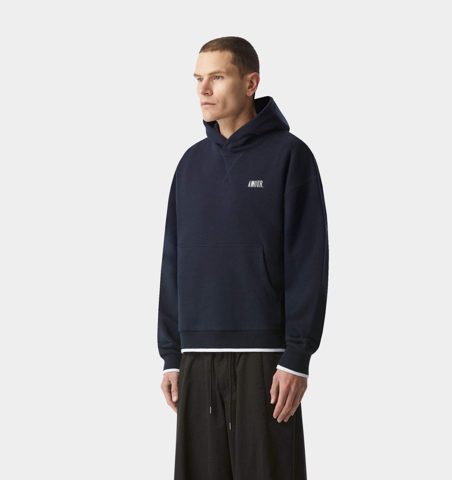 Box Crop Hood - Navy/White