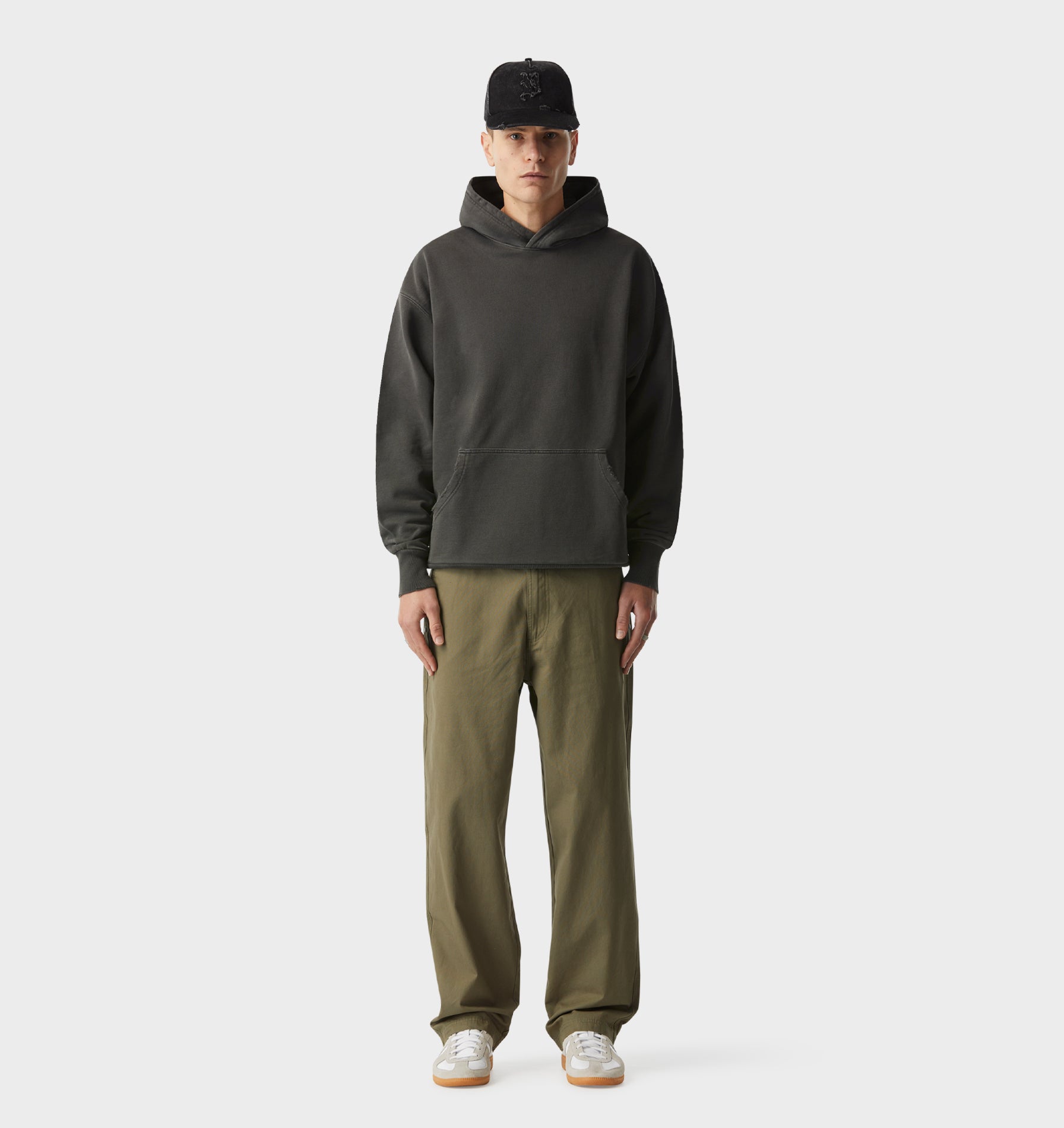 77 Box Hood 2.0 - Washed Black