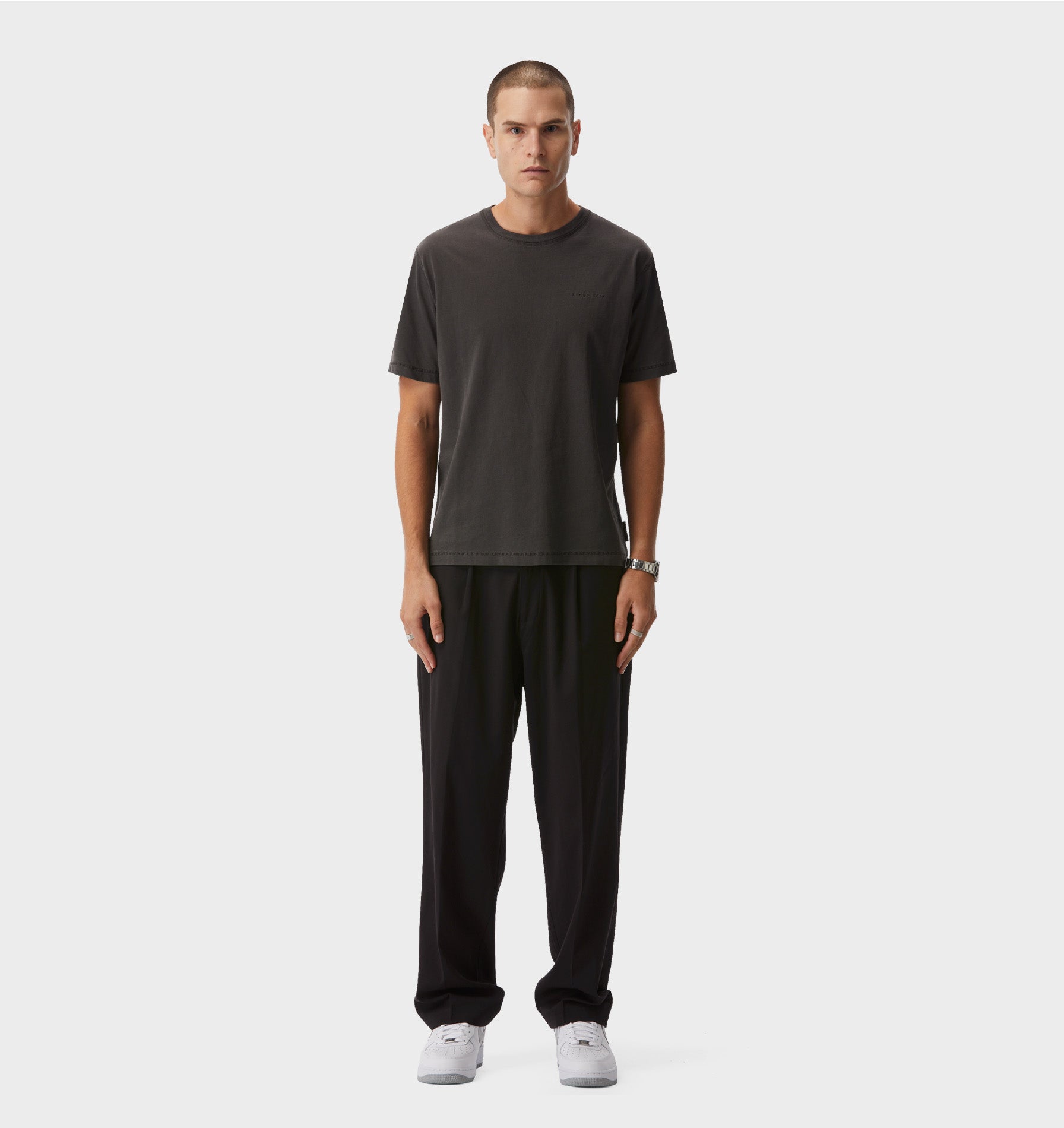Jeremy Tee - Washed Black