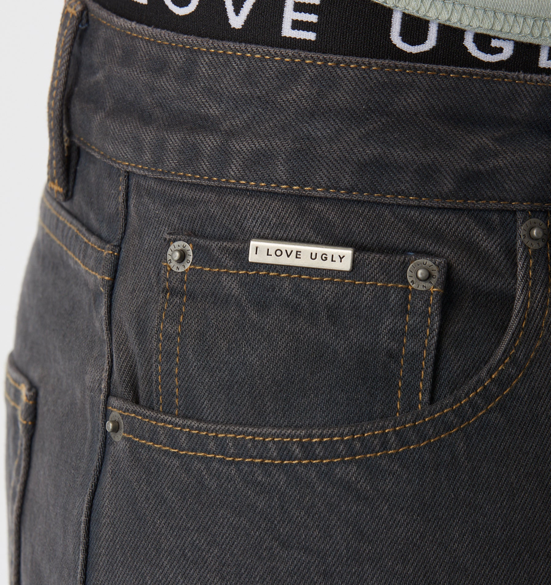 Cropped 90s Denim - Vintage Charcoal