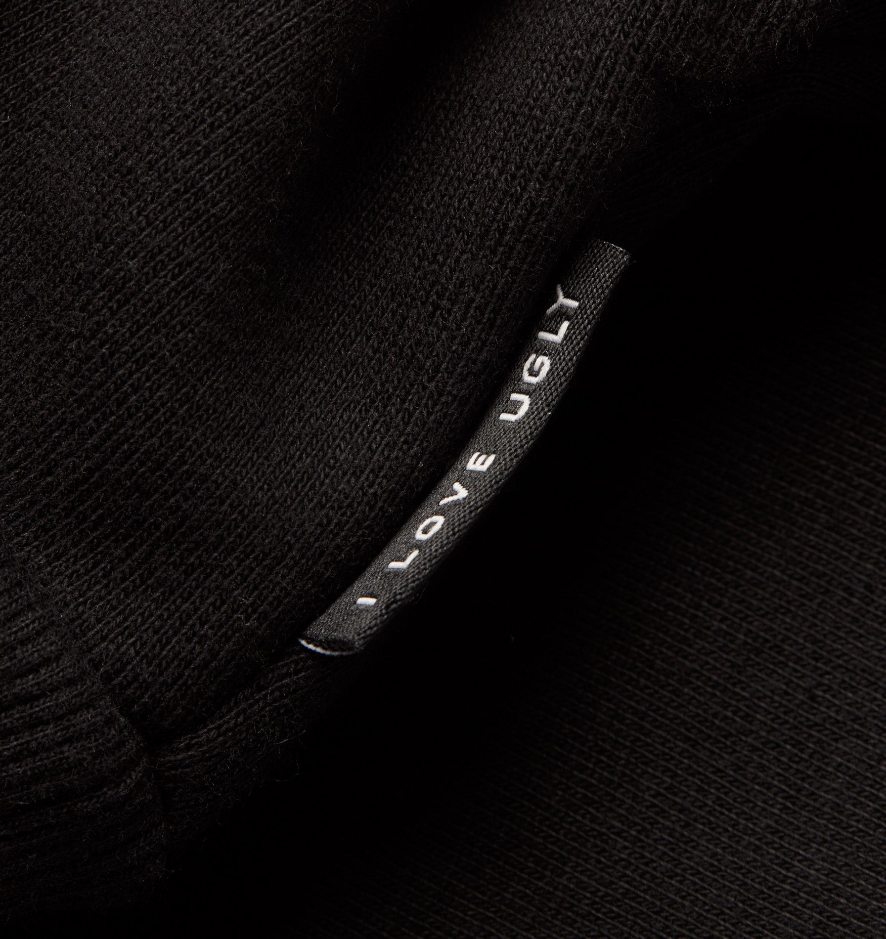 Enzo Cropped Hood - Black