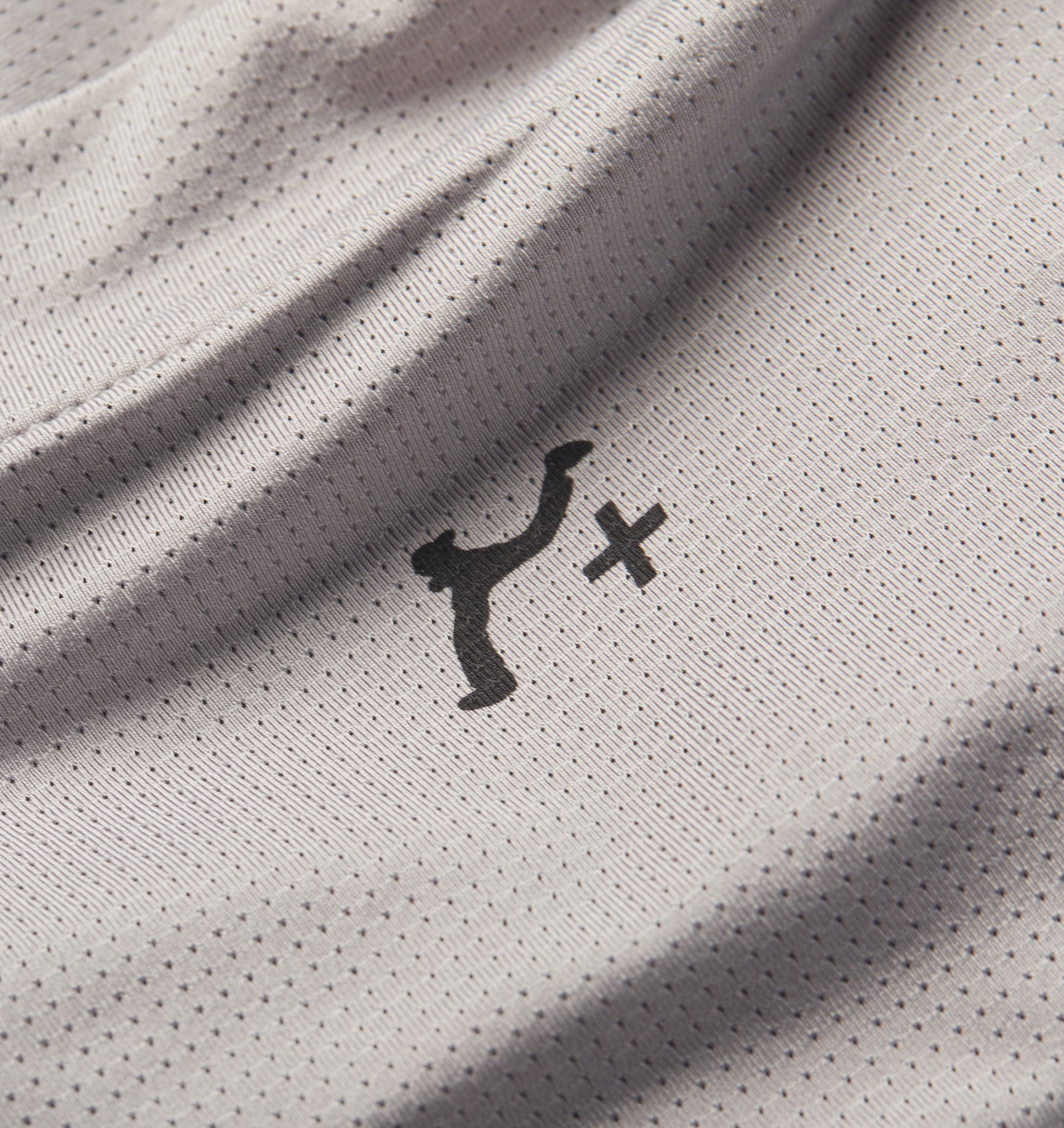 GR X ILU Active Lewi Tee - Light Grey