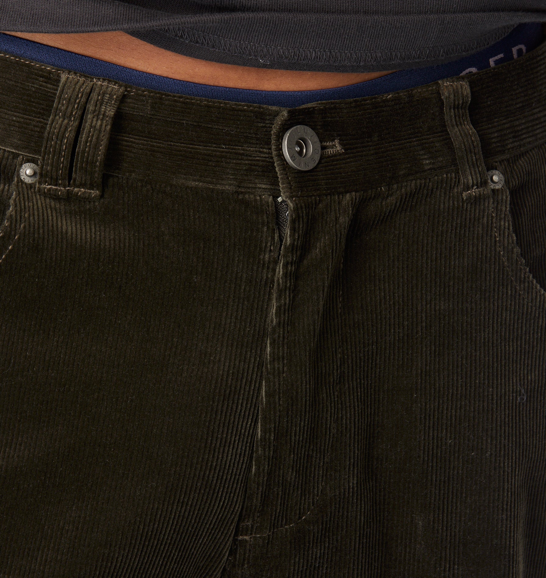 Cord Clean Carpenter Pant - Moss