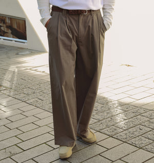 Cotton Albert Pleated Pant - Mushroom
