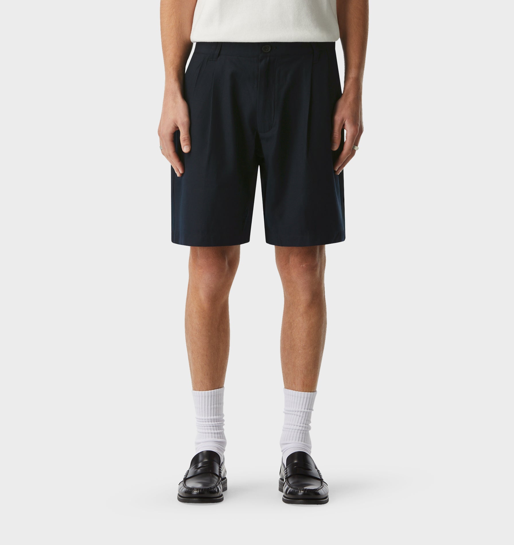 Quincy Pleated Short - Dark Navy