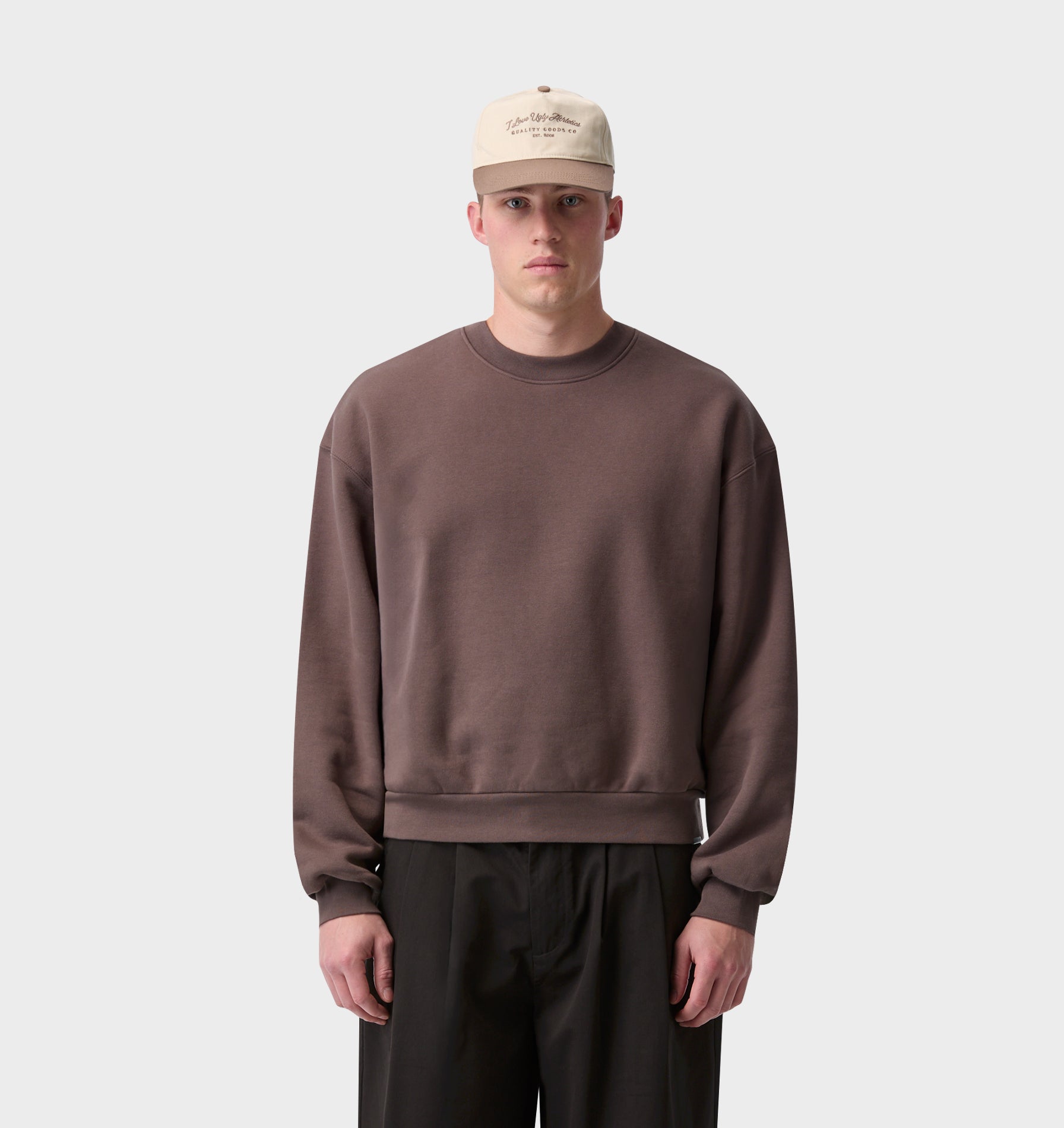 Heavy Box Crop Crew - Dusky Brown