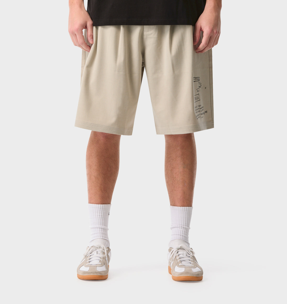 Basquiat Scribble Alby Pleat Short - Stone