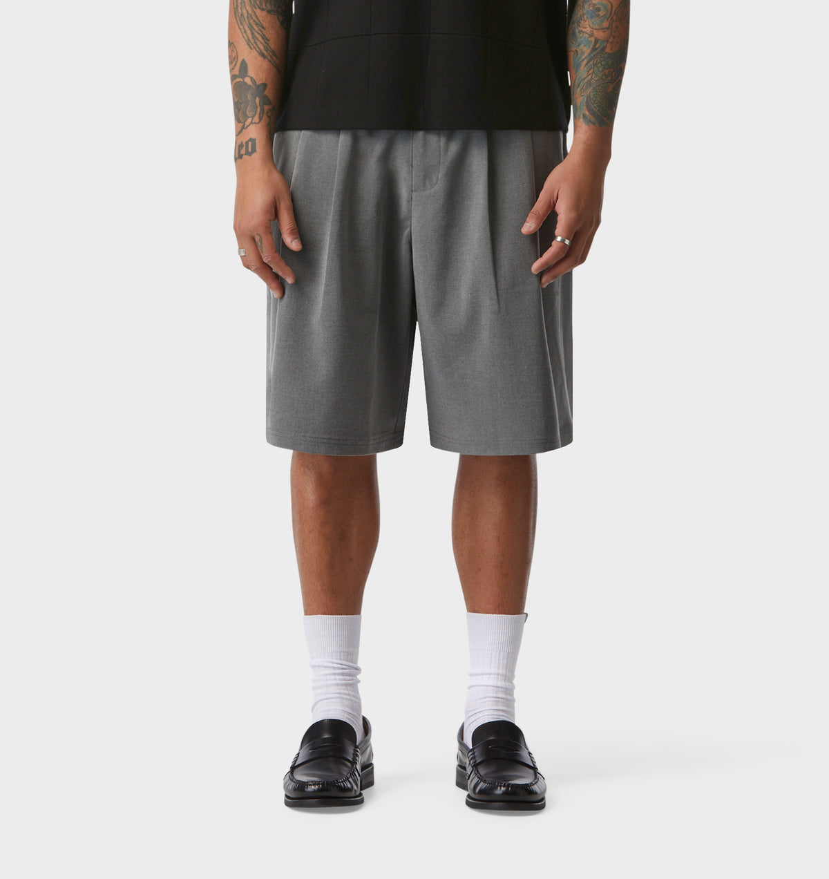 Alby Pleated Short - Grey Marle