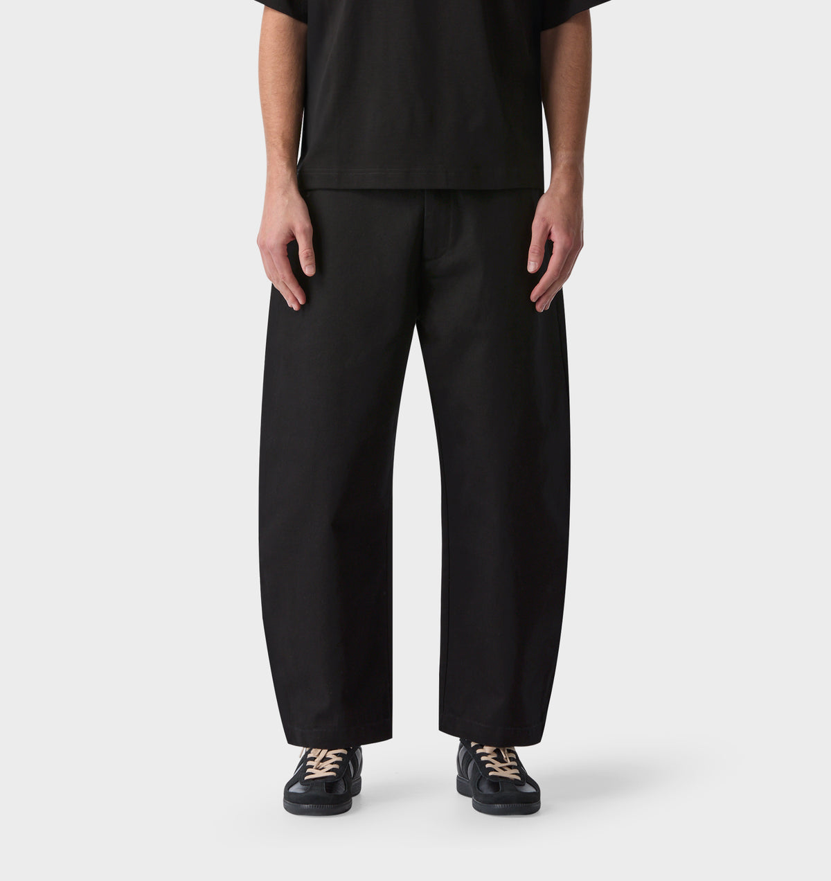 Barrel Leg Crop Pant - Black