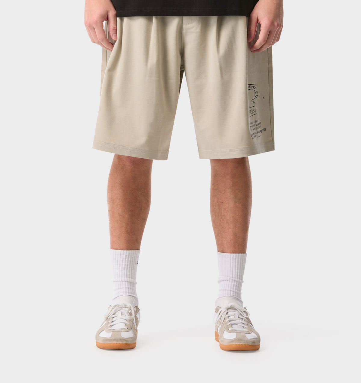 Basquiat Scribble Alby Pleat Short - Stone