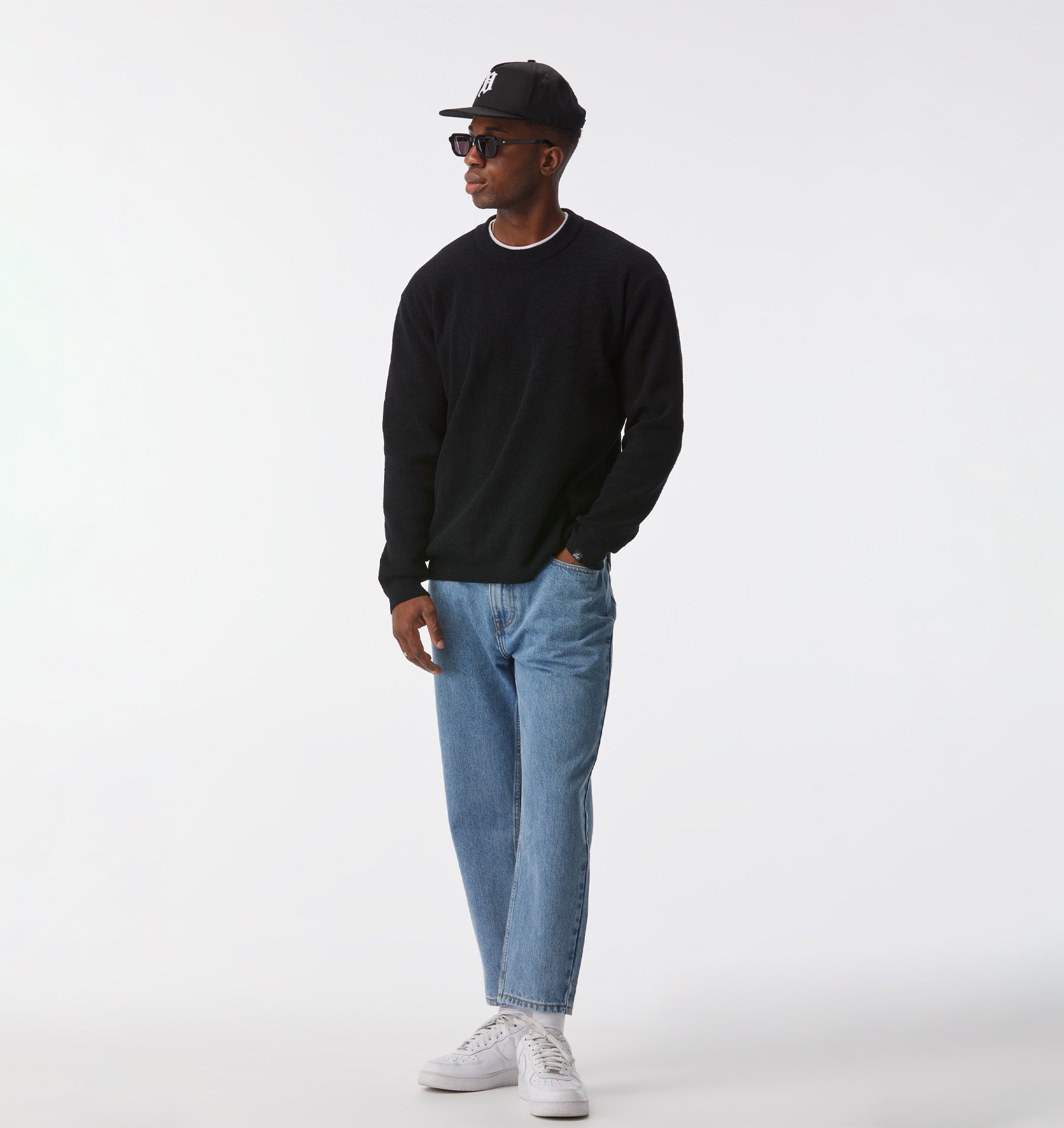 Midweight Knit Crew - Black