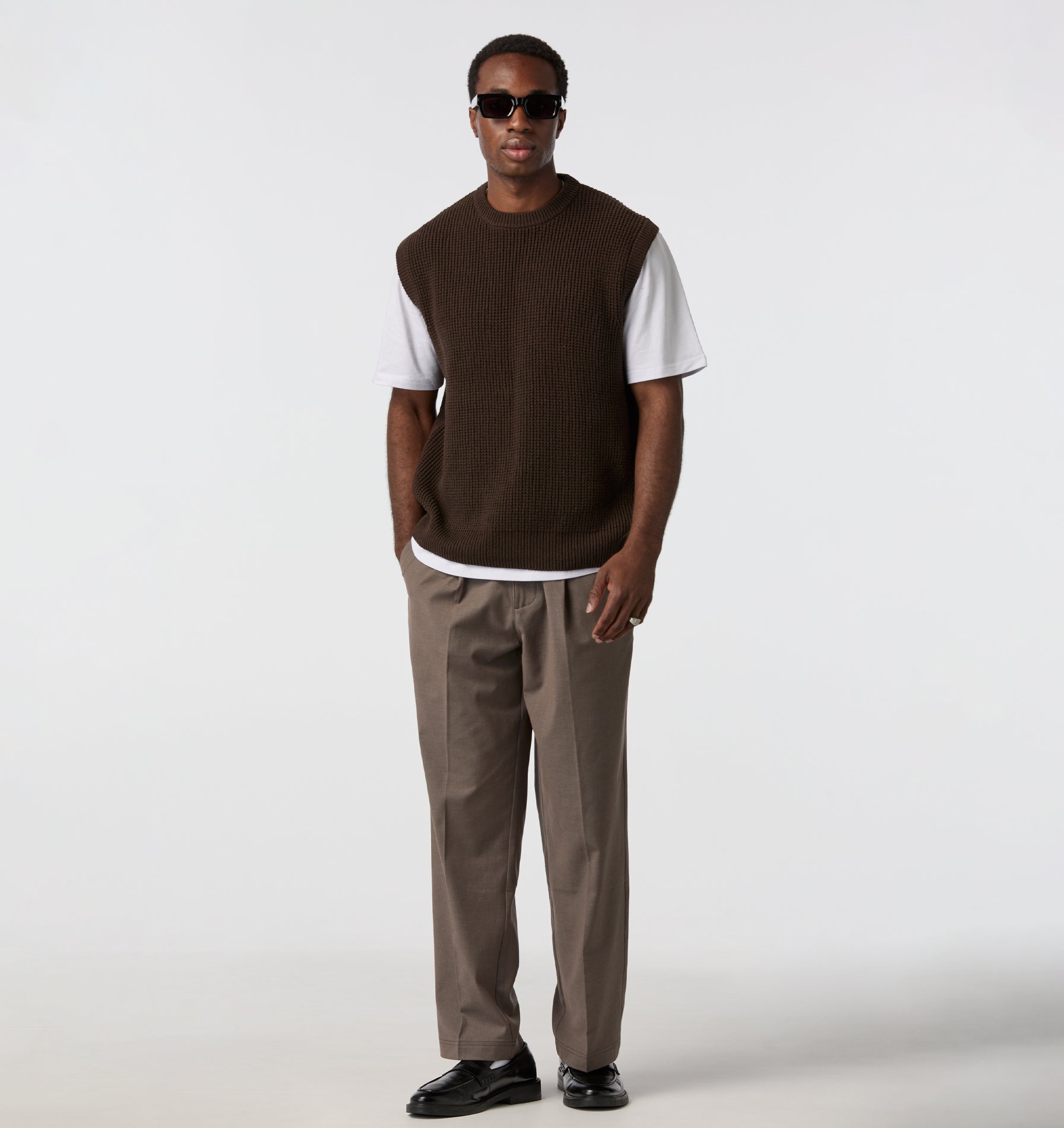 Knit Crew Vest - Espresso