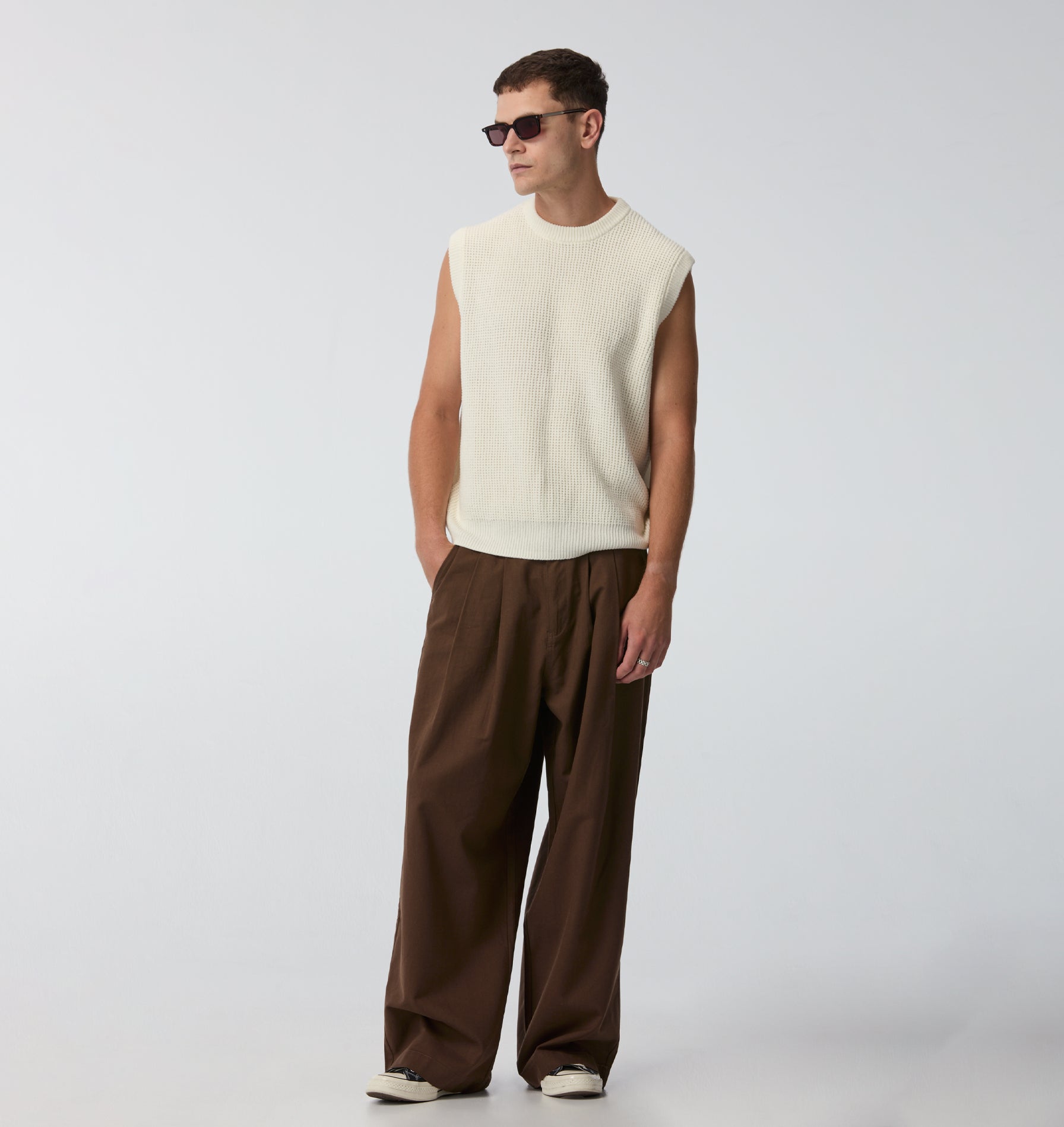 Otto Pleated Pant - Dark Brown | I Love Ugly