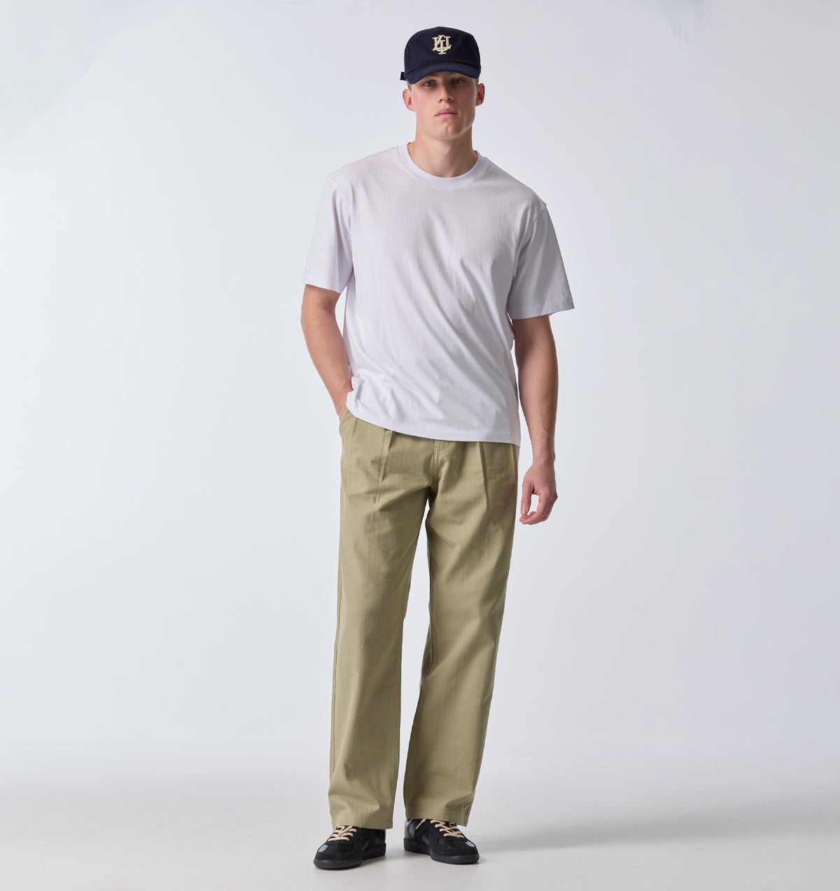 Twin Pleat Pant - Dune