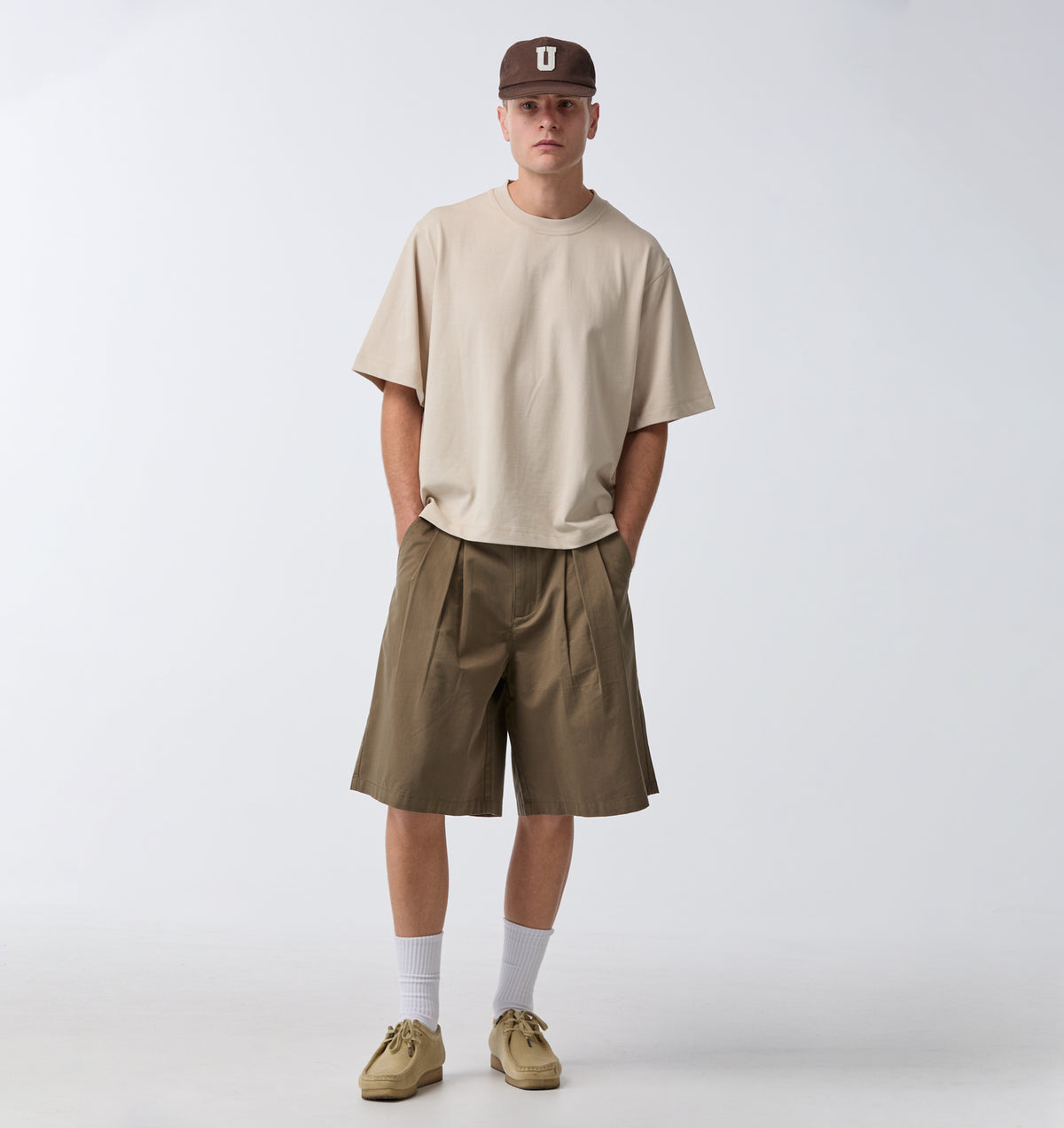 Wide Pleat Short - Mushroom