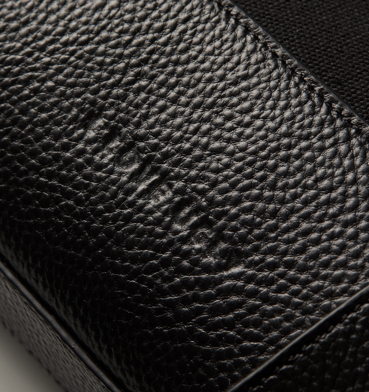 Arlo Leather Crossbody Bag - Black