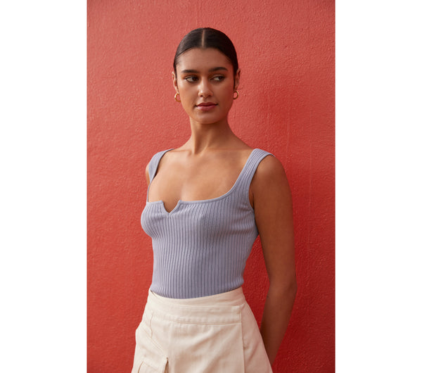 Storm Tank - Smokey Blue