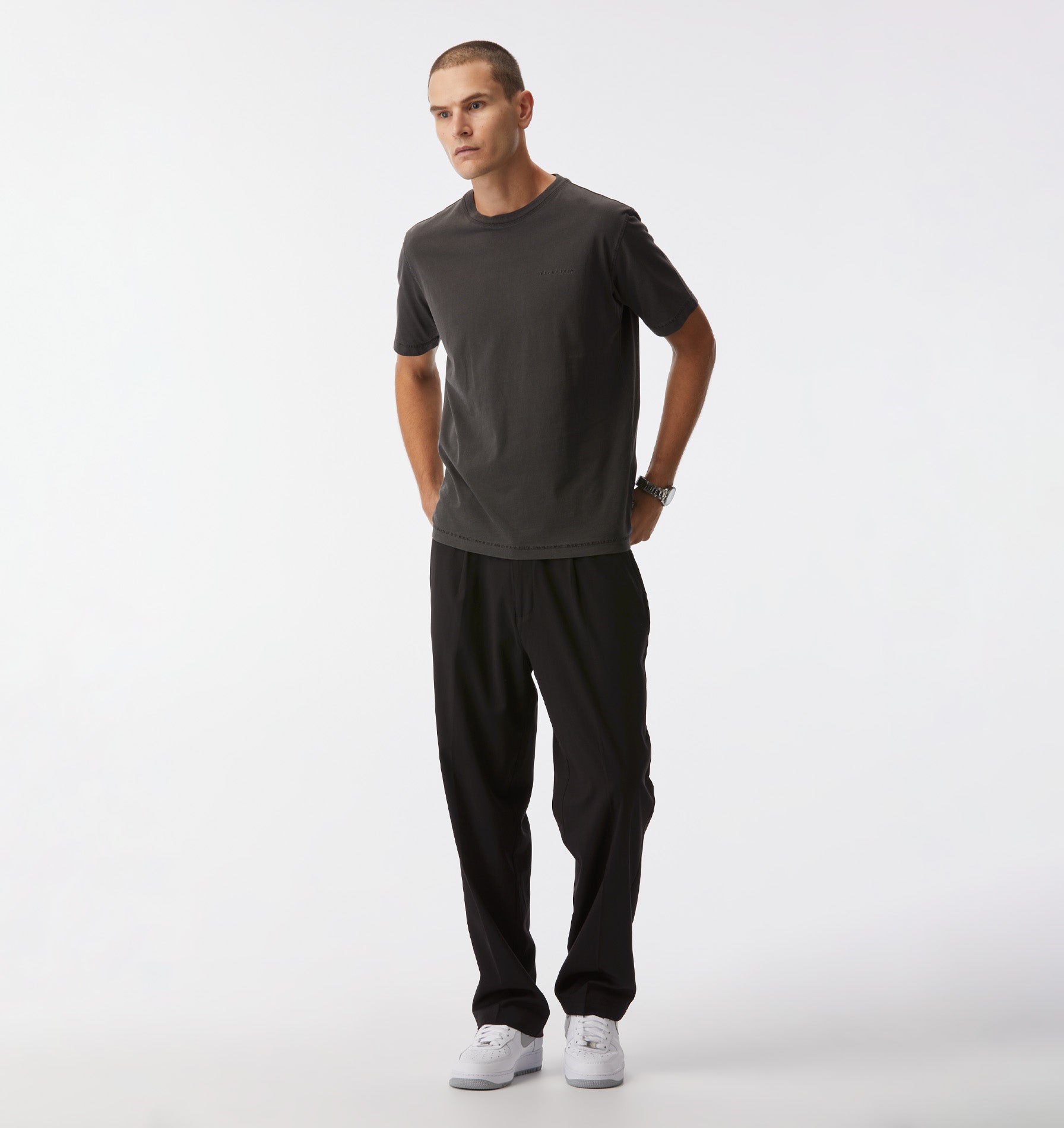 Jeremy Tee - Washed Black