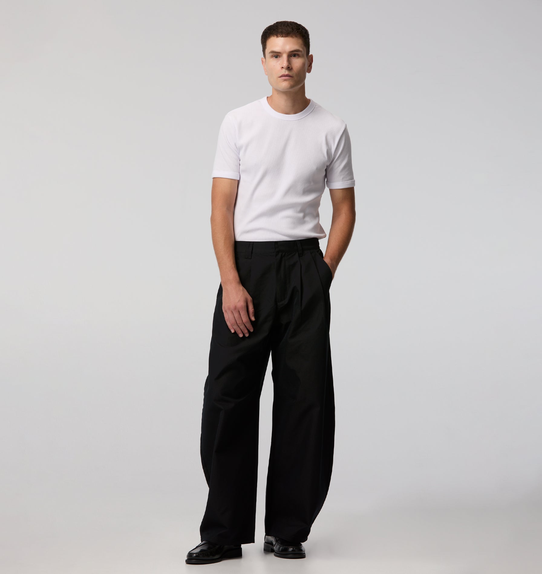 Balloon Pleat Pant - Black