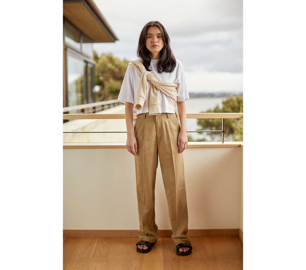 Xander Textured Pant - Sage