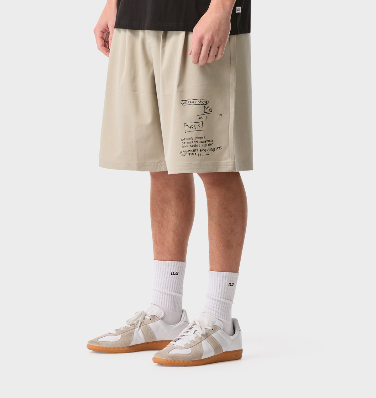 Basquiat Scribble Alby Pleat Short - Stone
