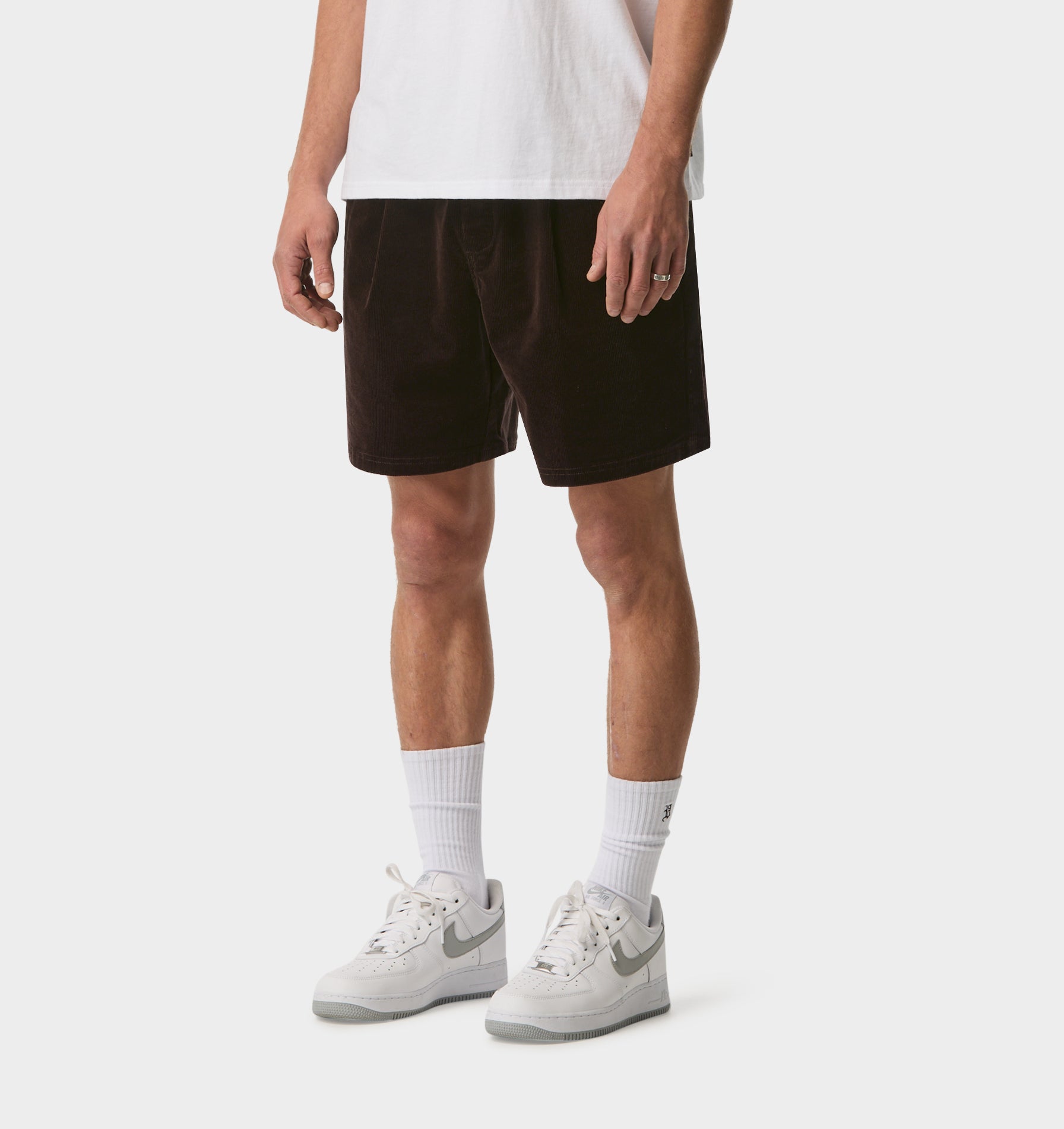 Michael Pleat Cord Short - Espresso