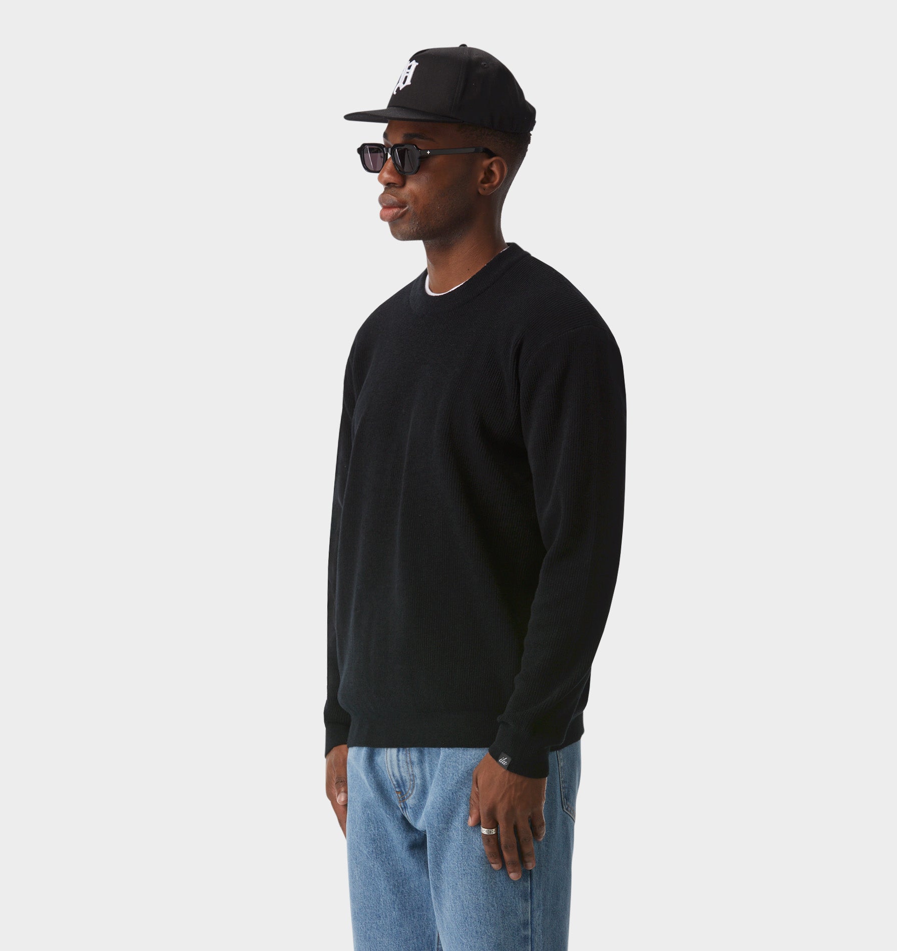Midweight Knit Crew - Black