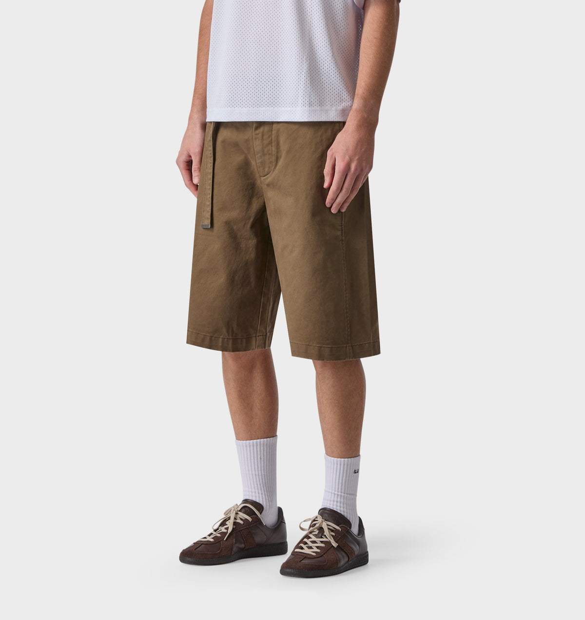 Belted Barrel Leg Short - Moss
