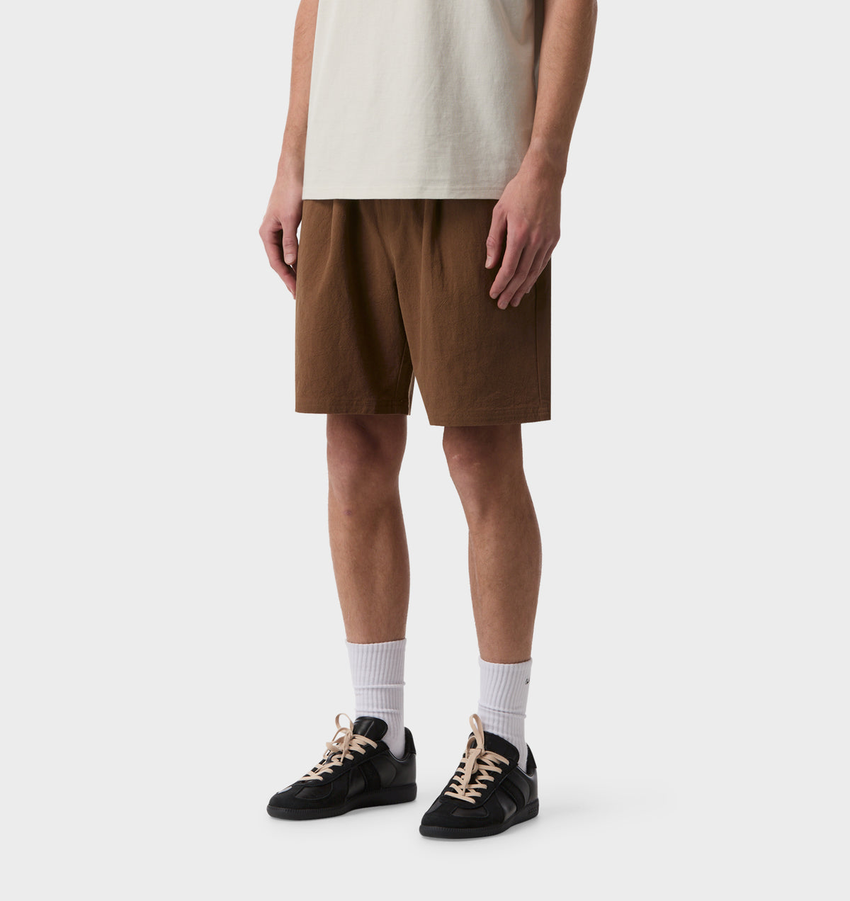 Linen Michael Pleat Short - Coffee Bean