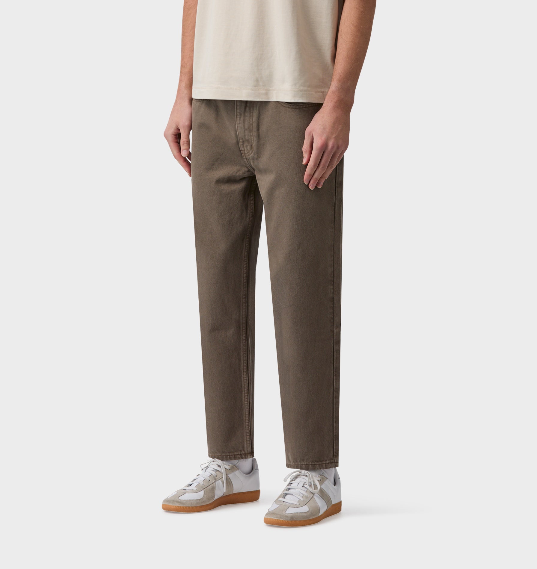 Cropped 90s Denim - Mocha