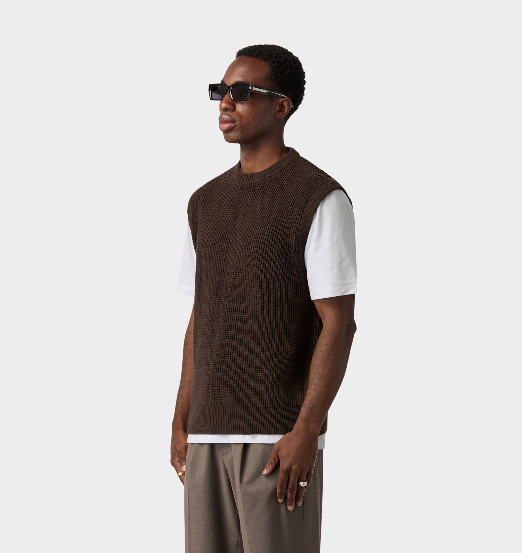 Knit Crew Vest - Espresso