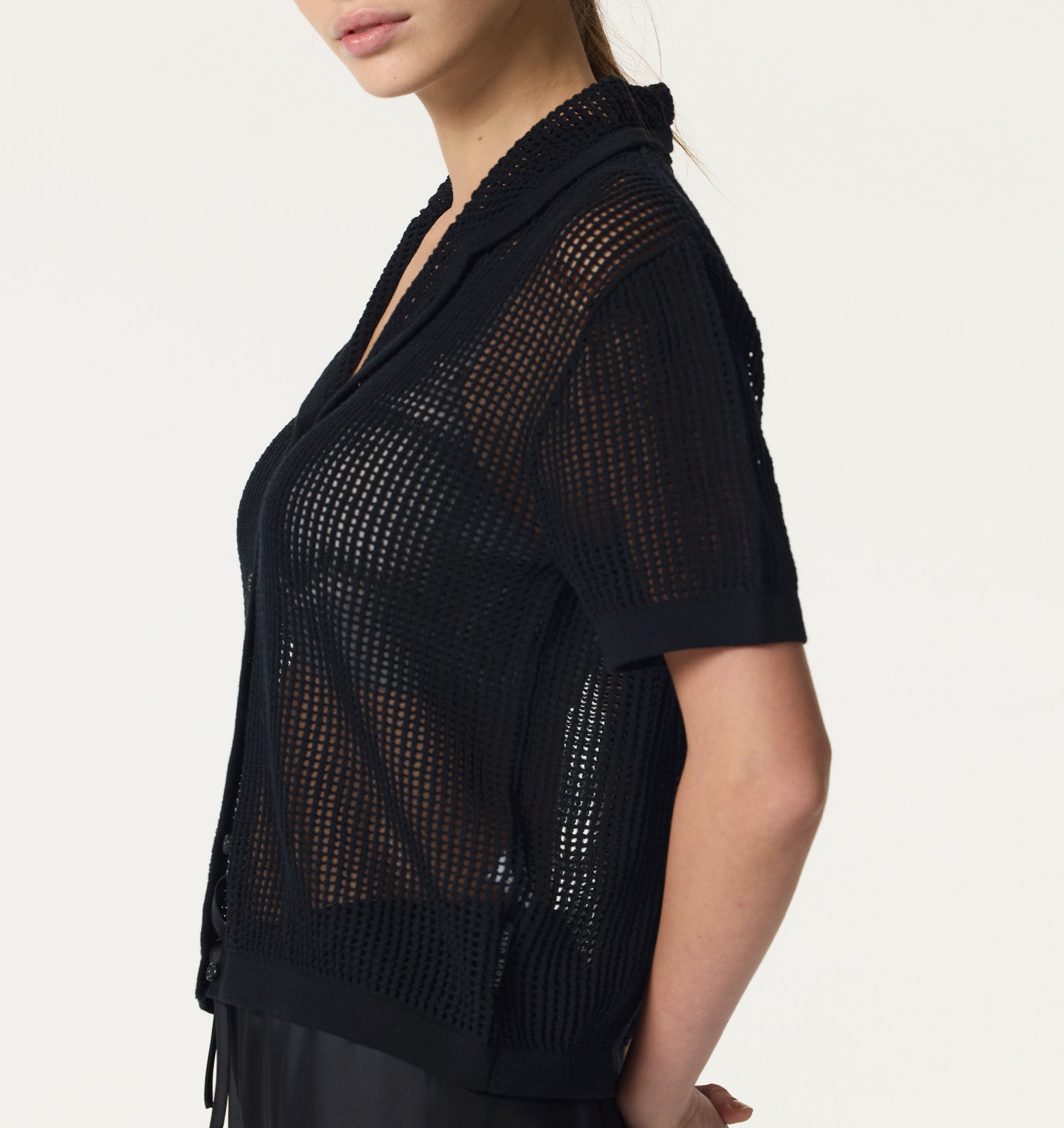 Sienna Crochet SS Shirt - Black
