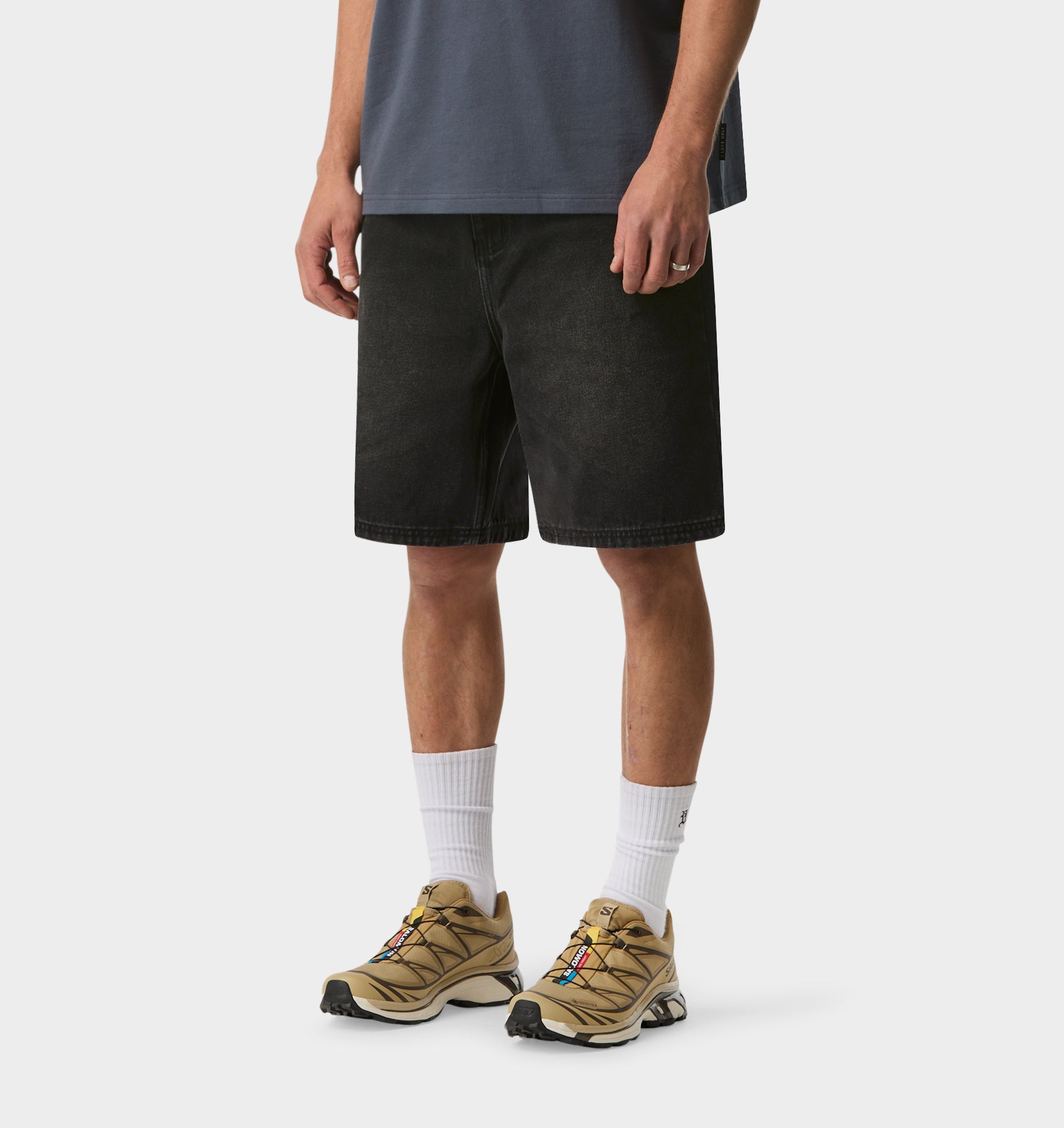 Clean Carpenter Short - Washed Black