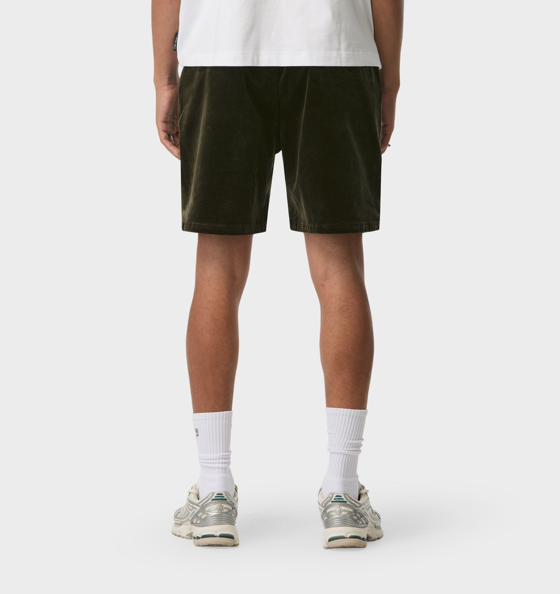 Michael Pleat Cord Short - Moss Green