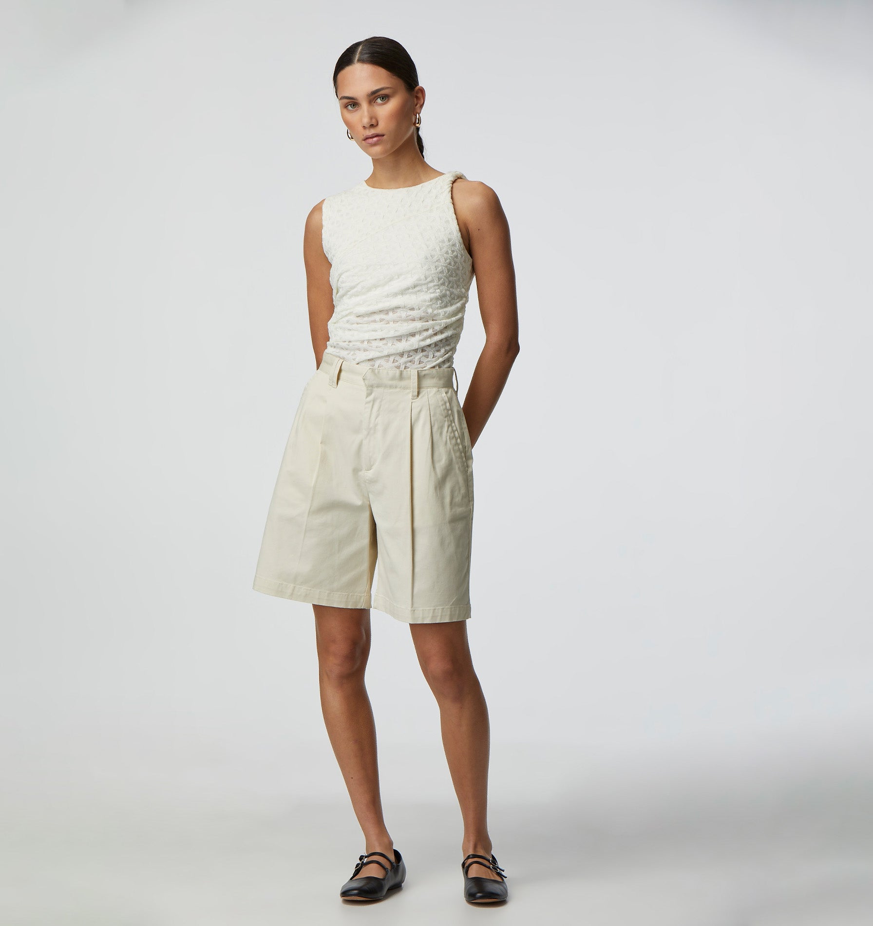 Ellis Tailored Short - Bone
