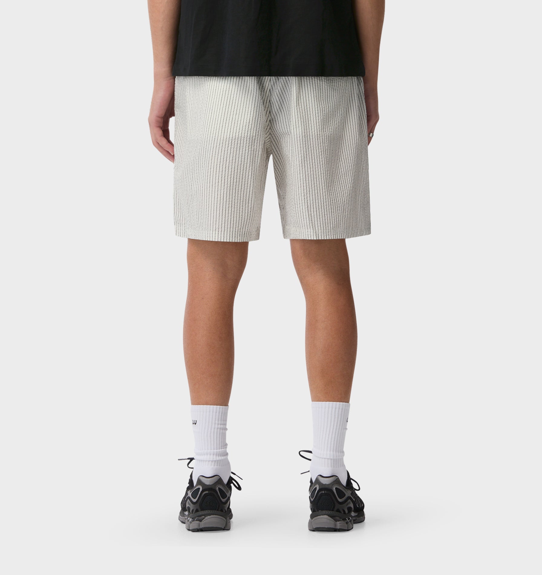 Michael Pleat Short - White/Black