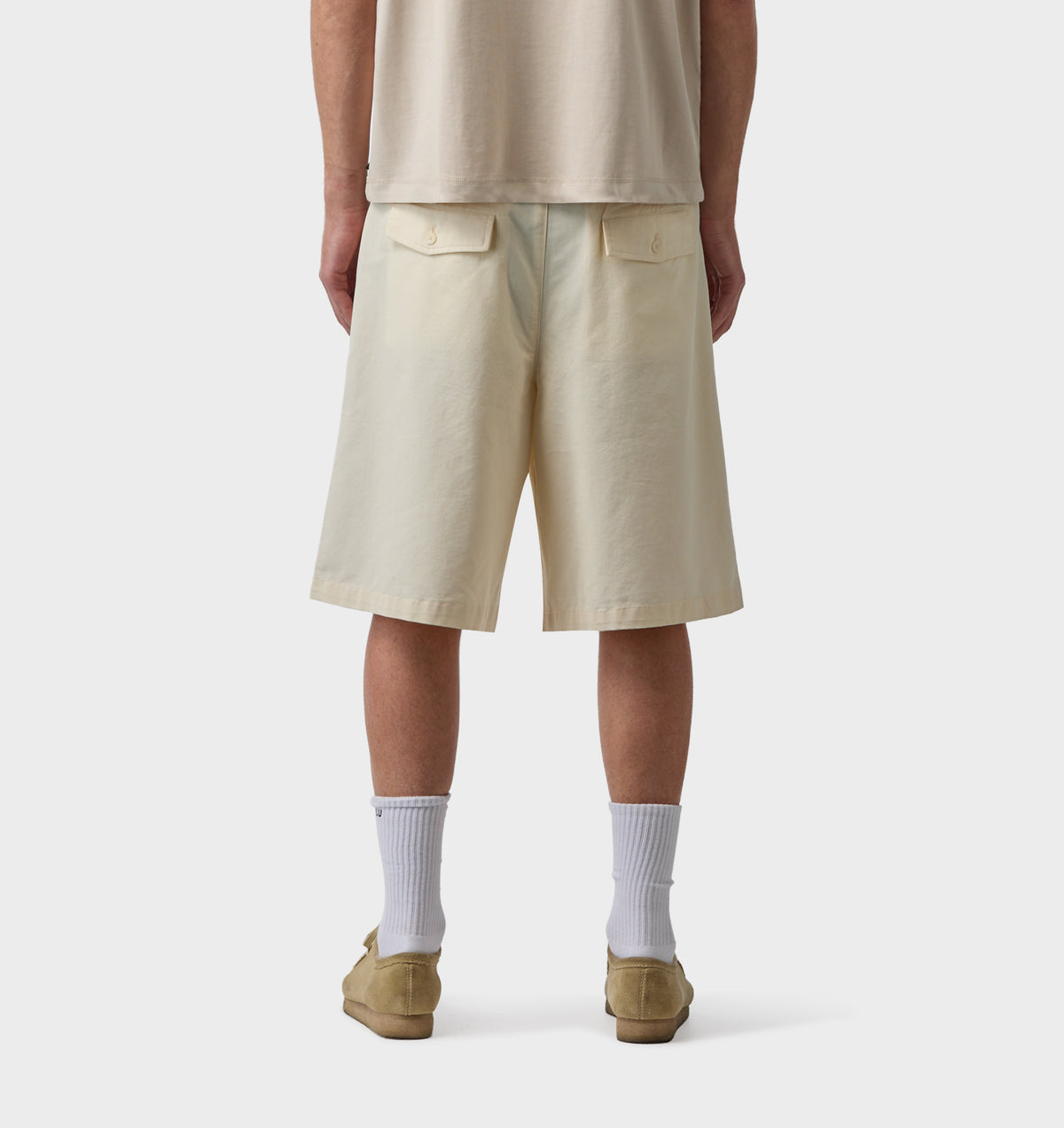 Wide Pleat Short - Ecru