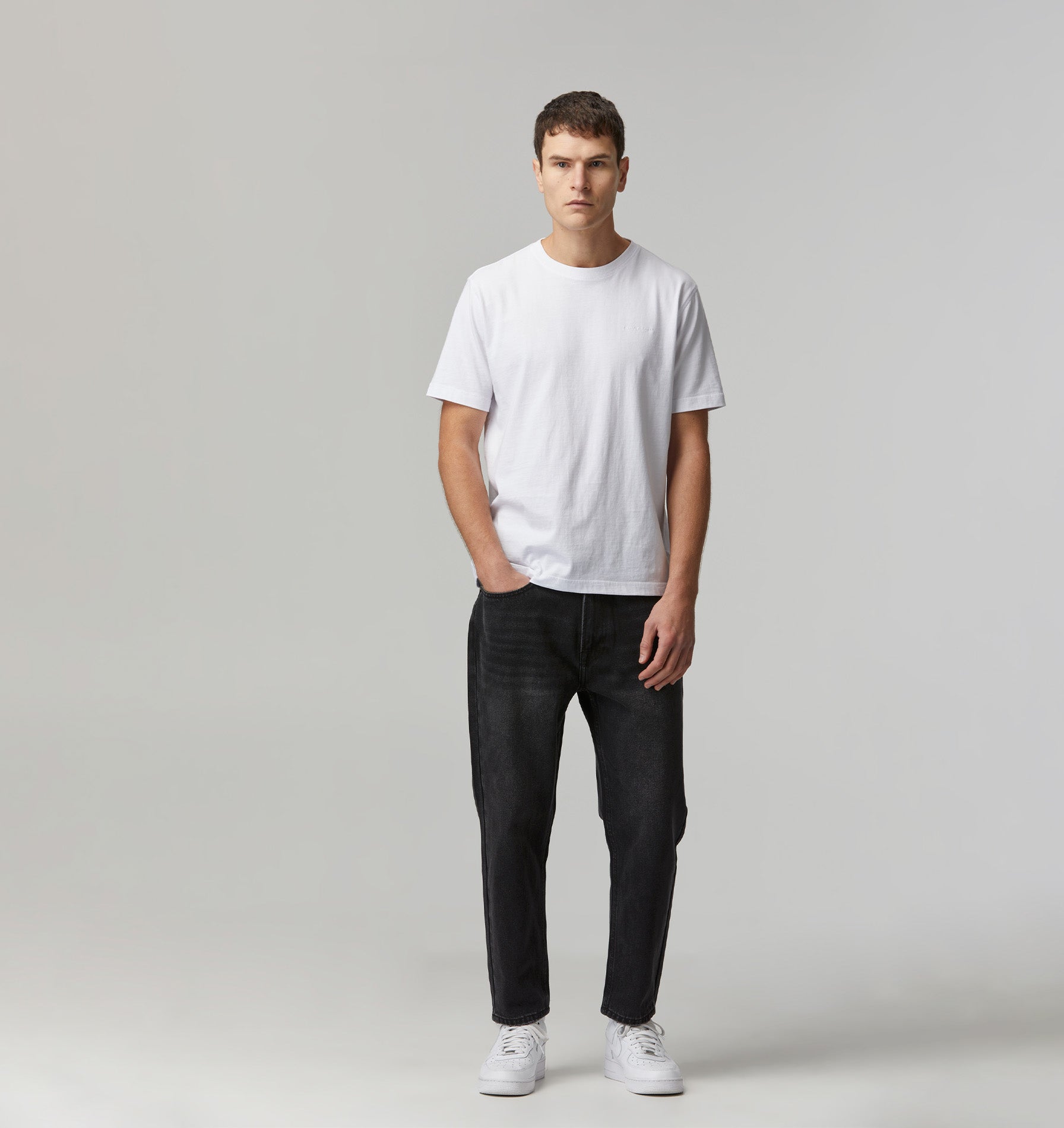 Jeremy Slim Tee - White