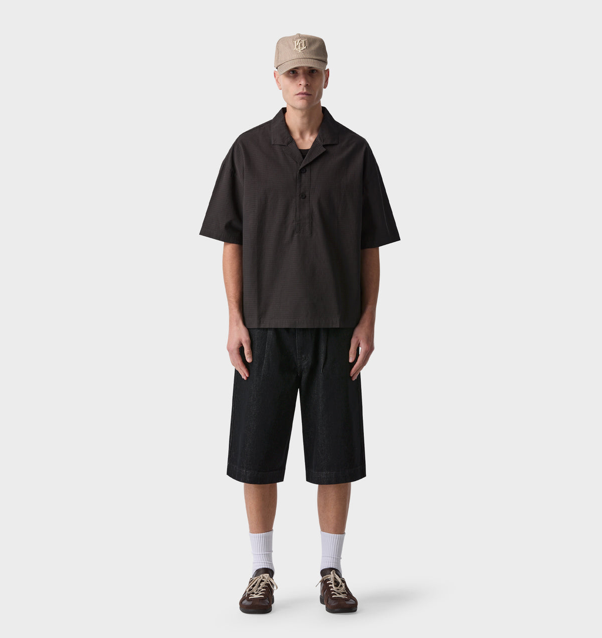 Pullover Campus Shirt - Black