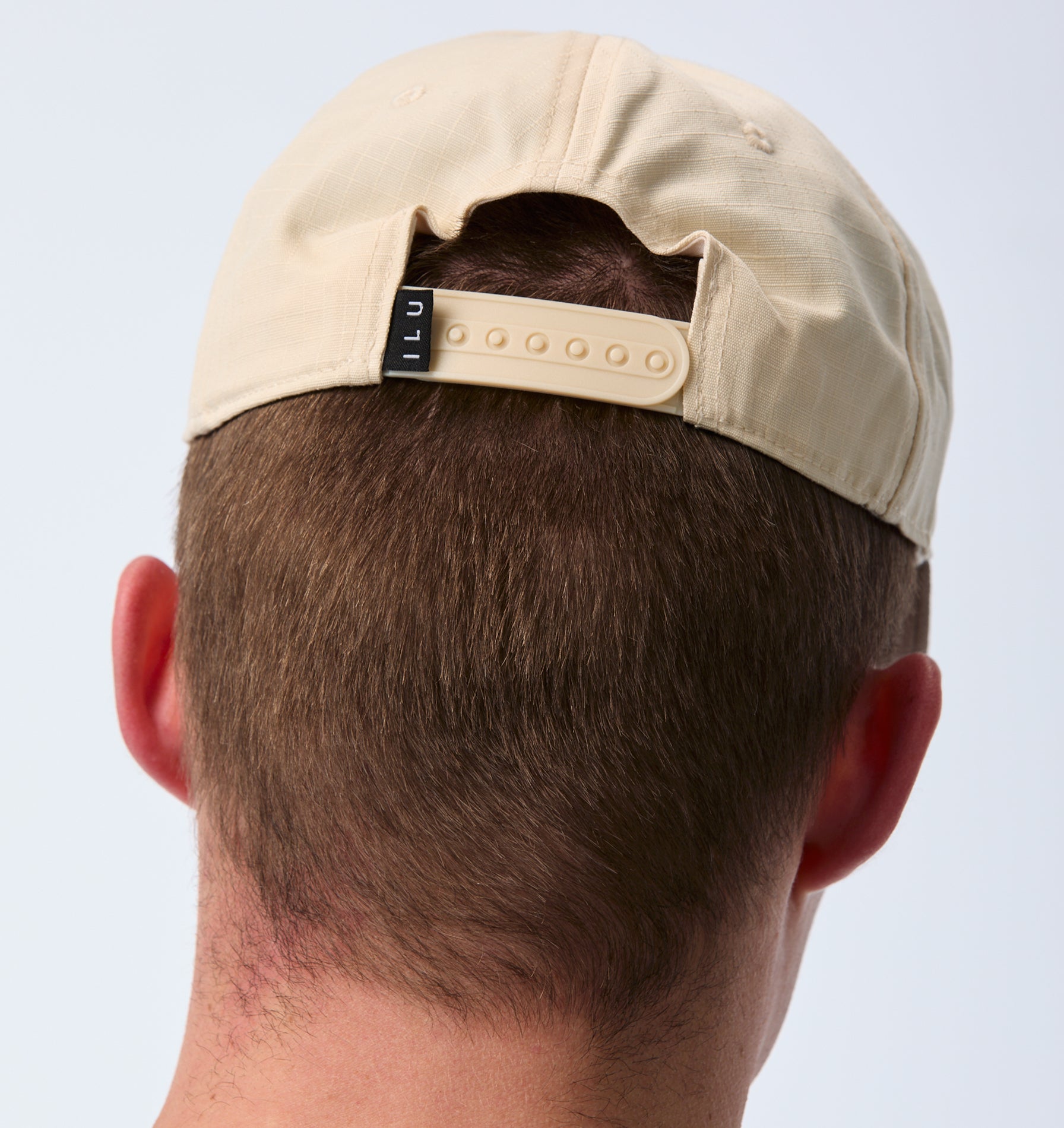 Athletics Maverick Cap - Off White/ Taupe