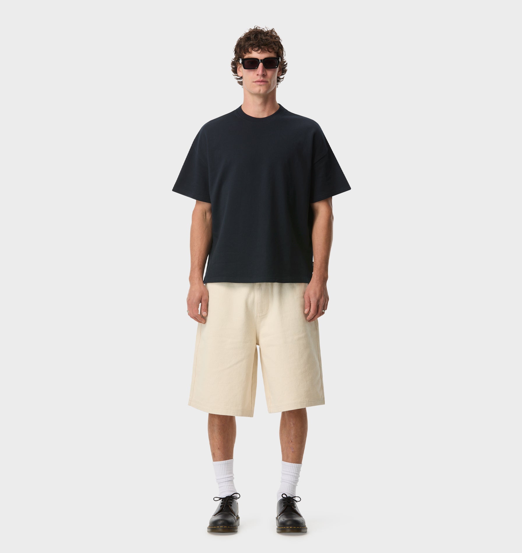 Heavy Lewi Tee - Midnight Navy