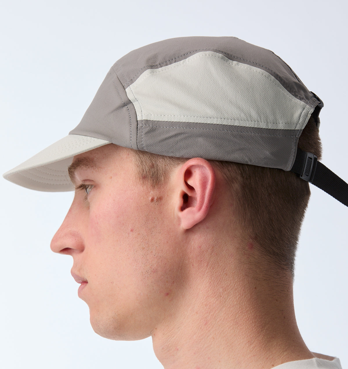 Active Crop Cap - Off White/Grey