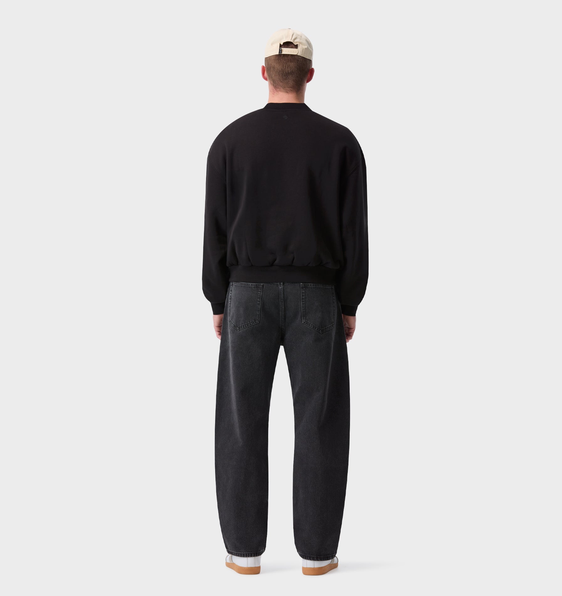 Heavy Box Crop Crew - Black