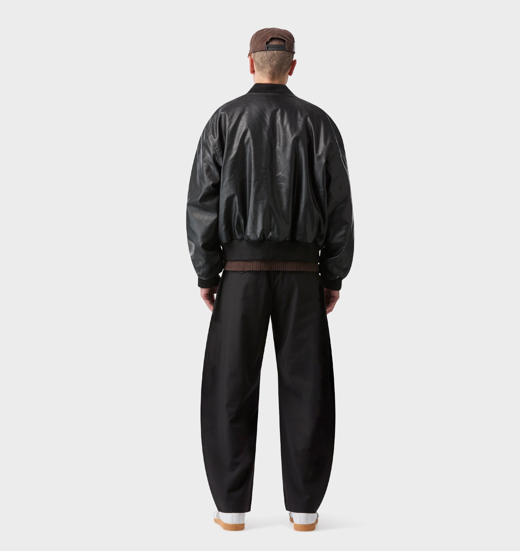 Barrel Leg Slack Pant - Black