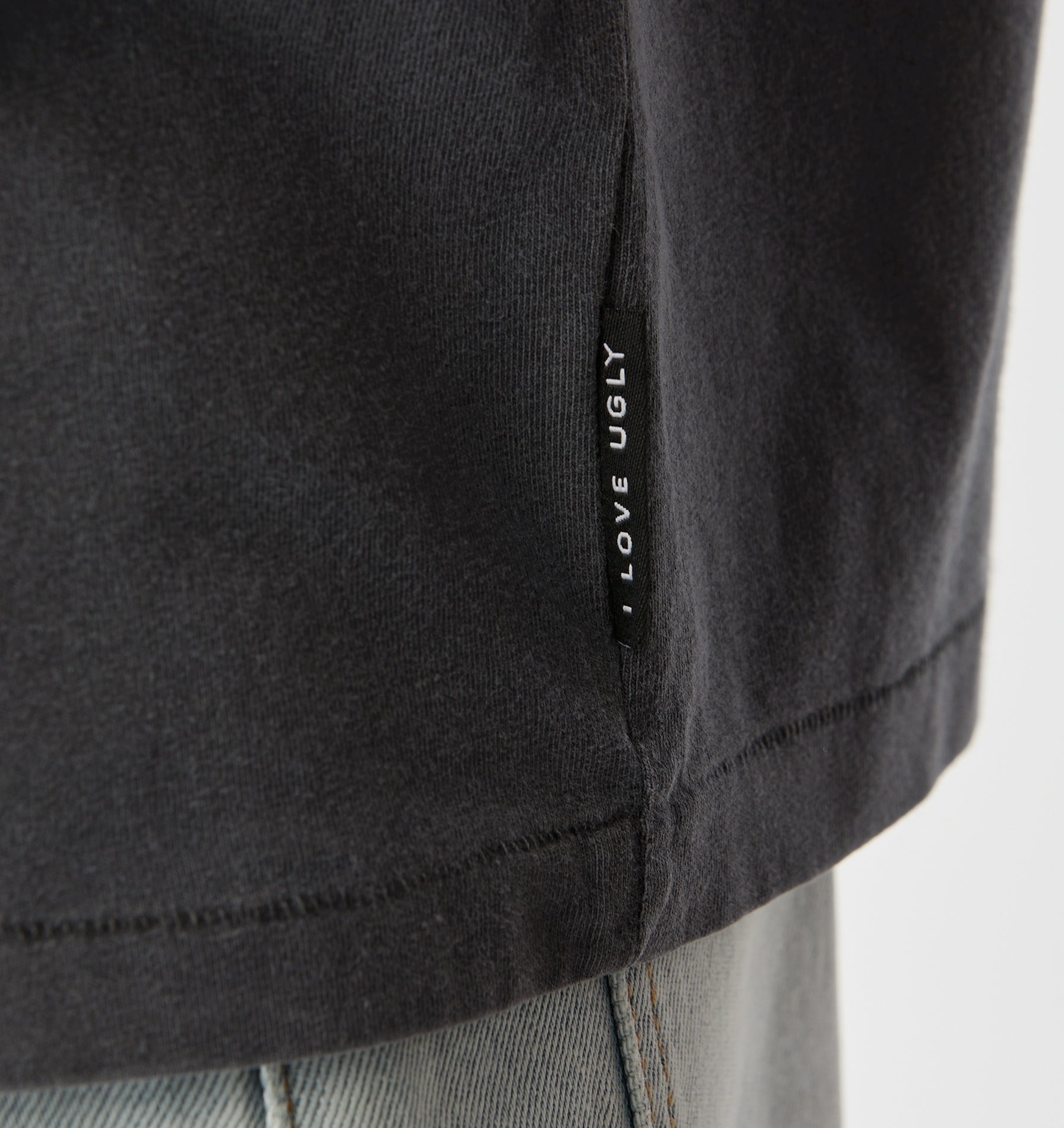 Lewi Tee - Washed Slate