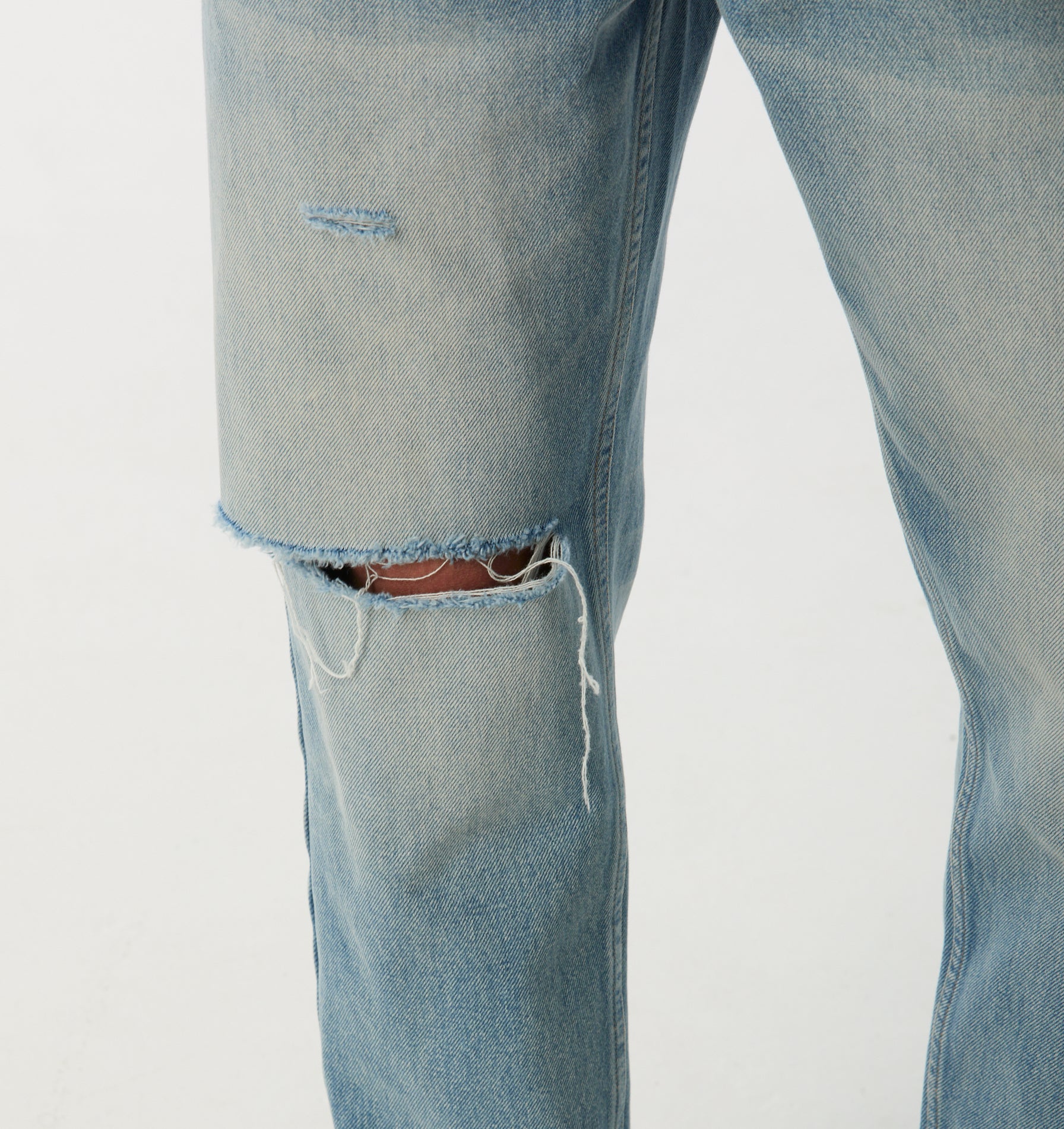 Distressed Cropped 90s Denim - Vintage Blue