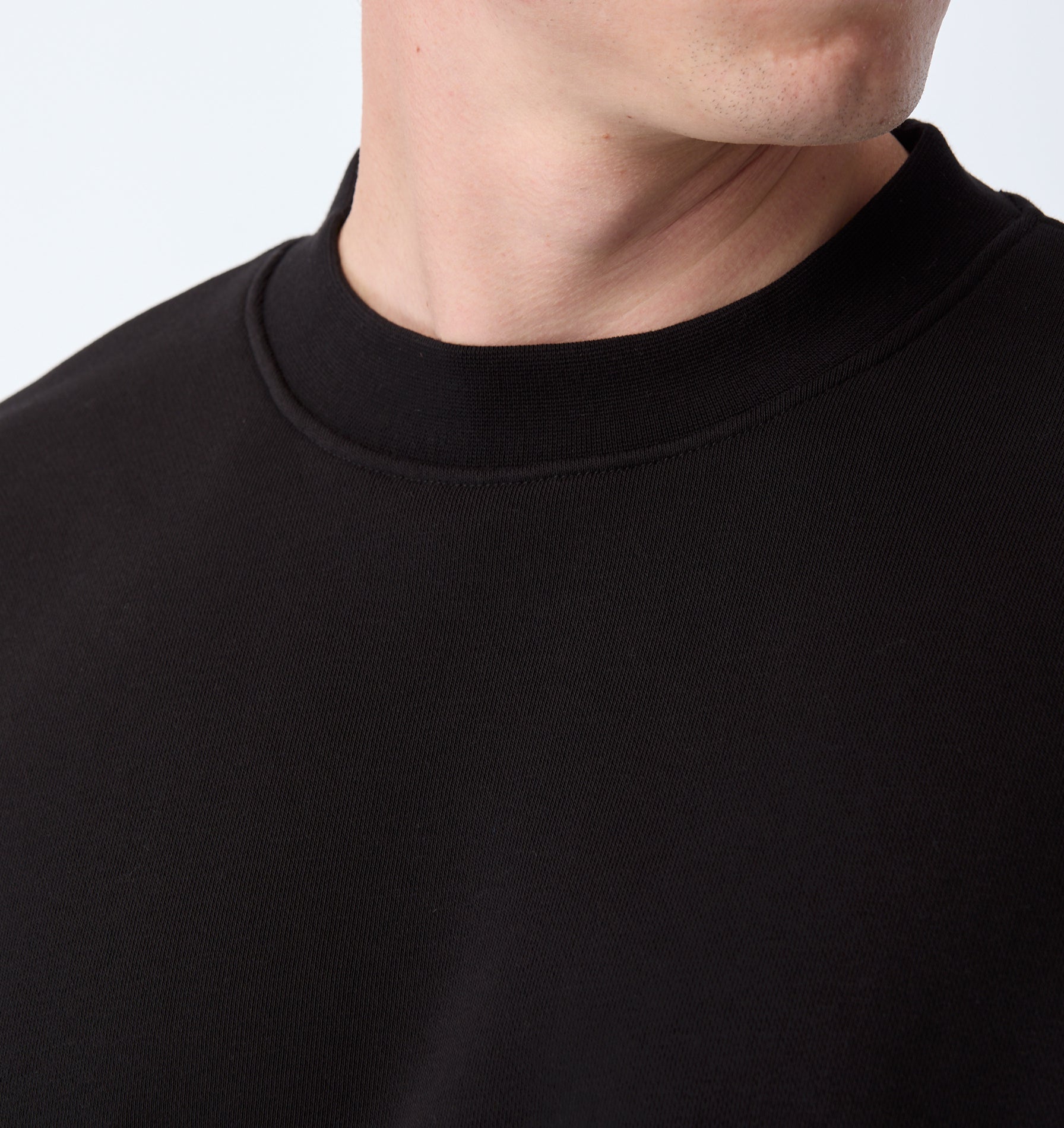 Heavy Box Crop Crew - Black
